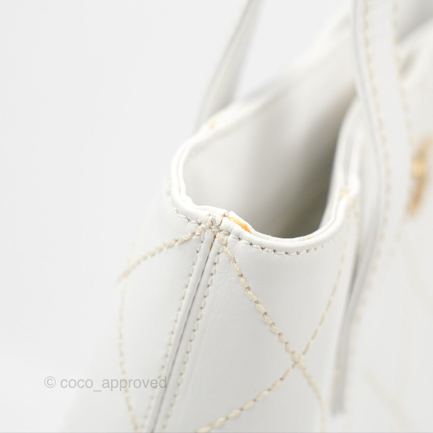 Chanel Vintage Quilted CC Tote Bag White Calfskin Gold Hardware