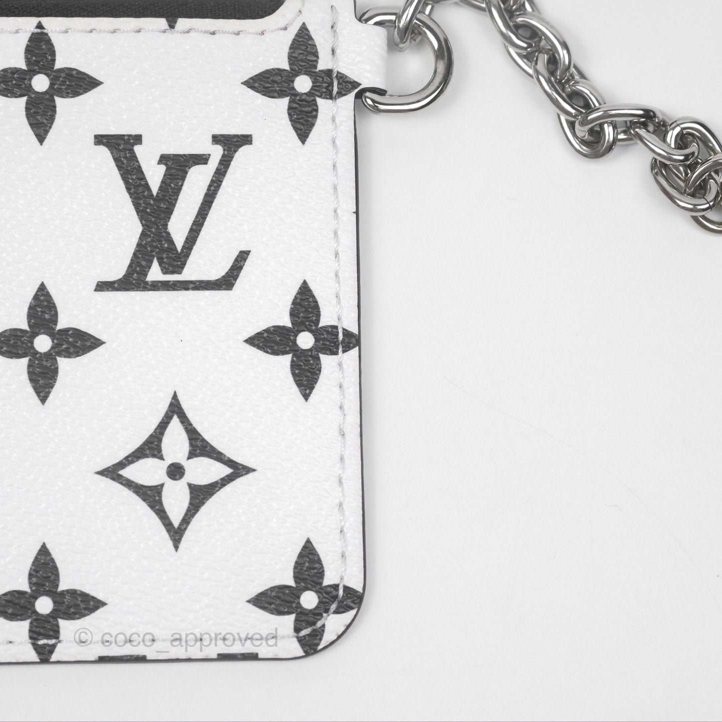 Louis Vuitton Marelle Tote BB Black