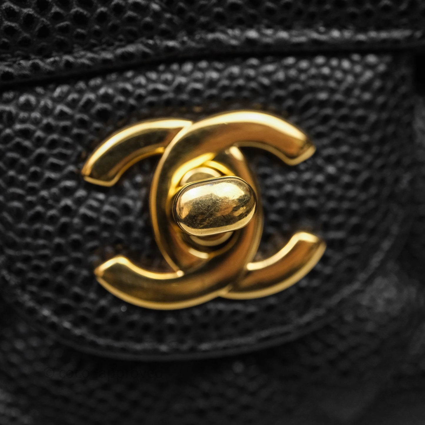 Chanel Classic M/L Medium Flap Quilted Black Caviar Gold Hardware