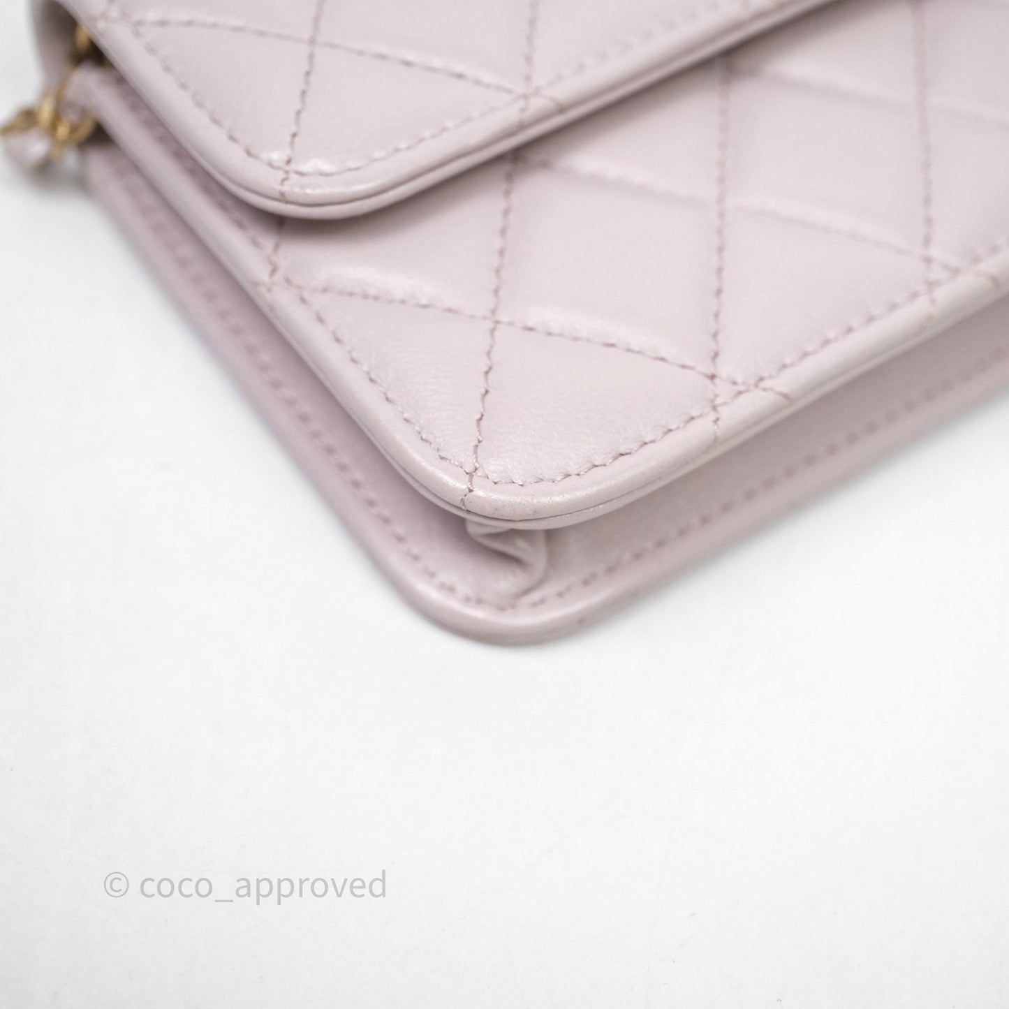 Chanel Pearl Crush Mini Clutch Belt Bag Lilac Lambskin Aged Gold Hardware