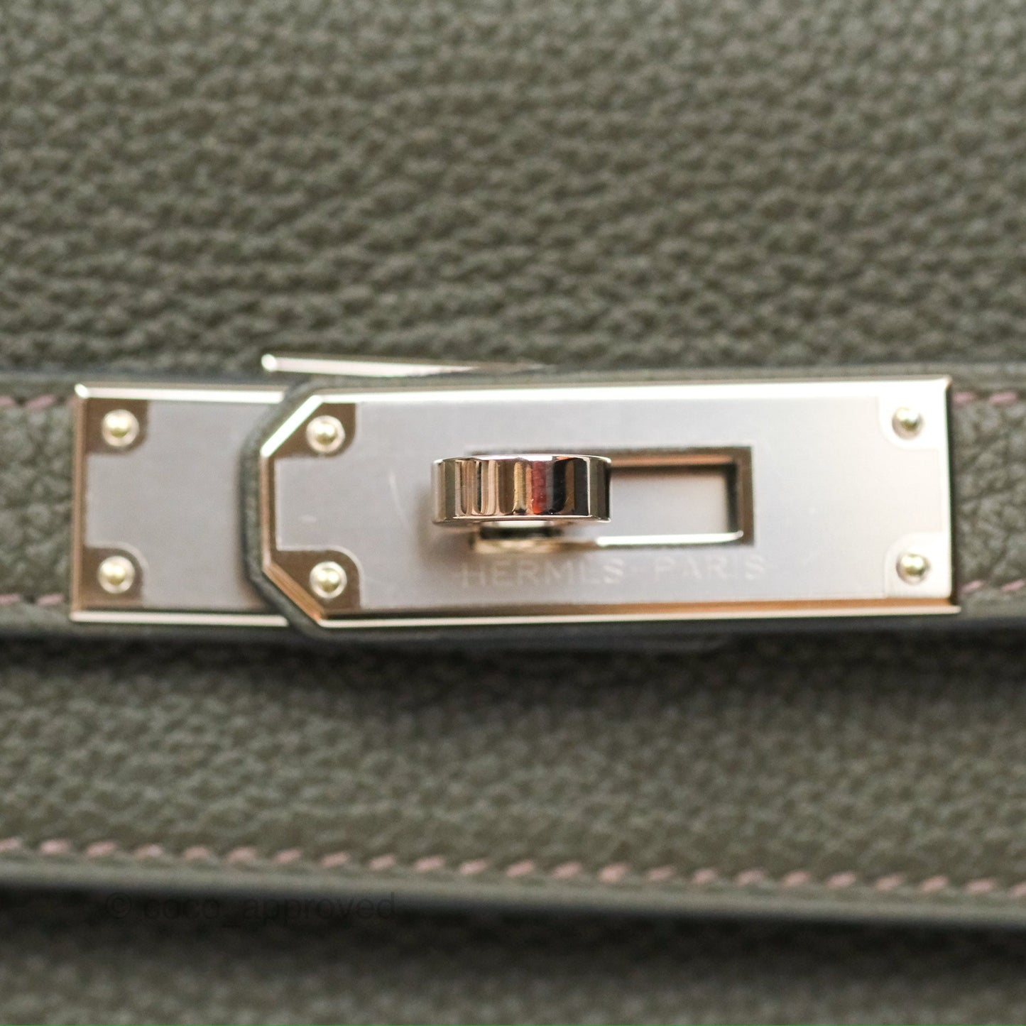Hermès Kelly Depeches 25 Pouch Vert De Gris Togo