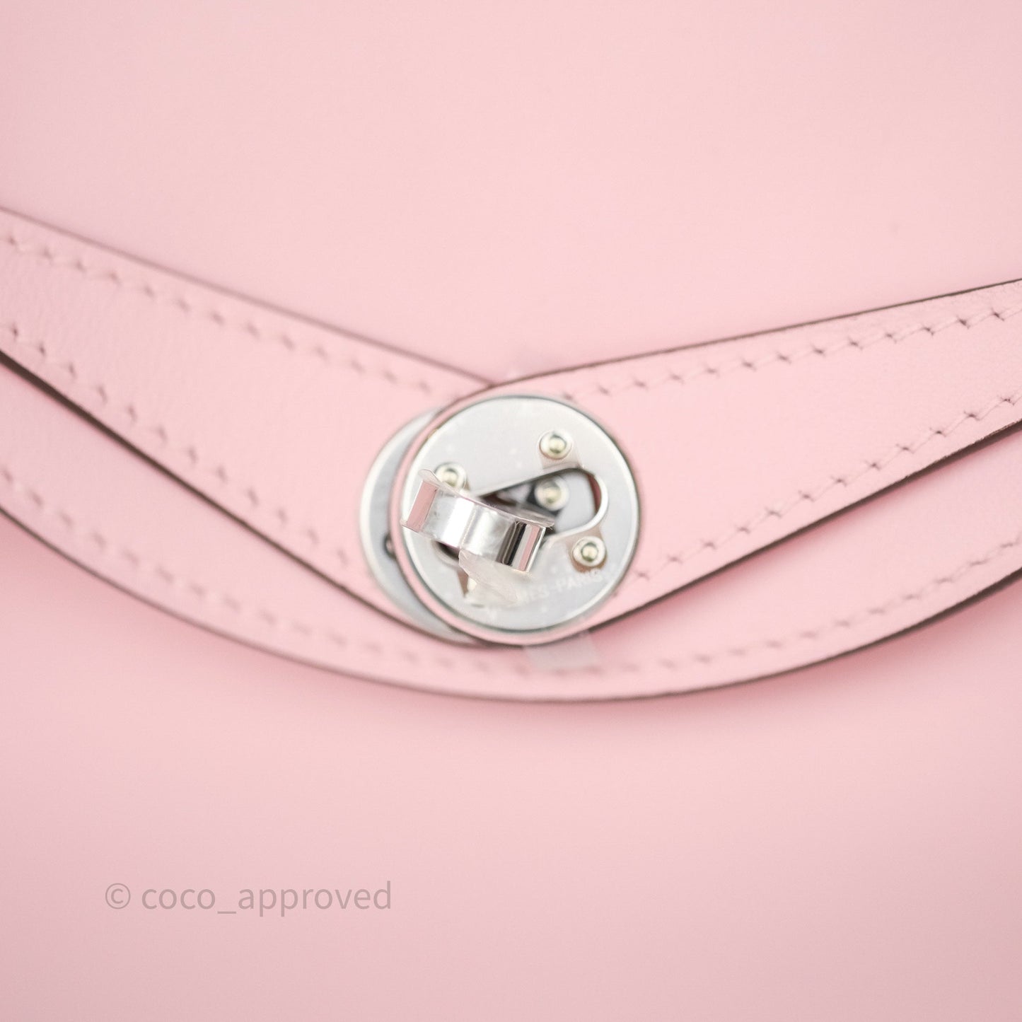 Hermès Mini Lindy II 20 Rose Sakura 3Q Swift Palladium Hardware