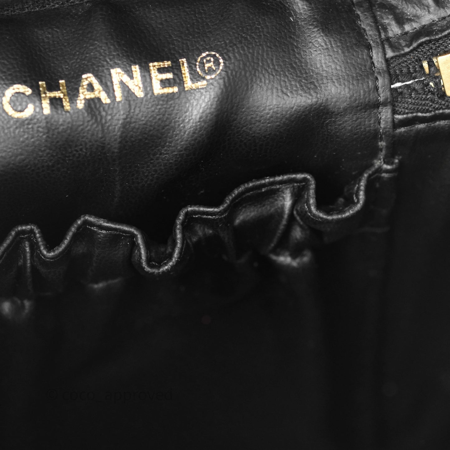 Chanel Vintage Vanity Case Black Caviar Gold Hardware