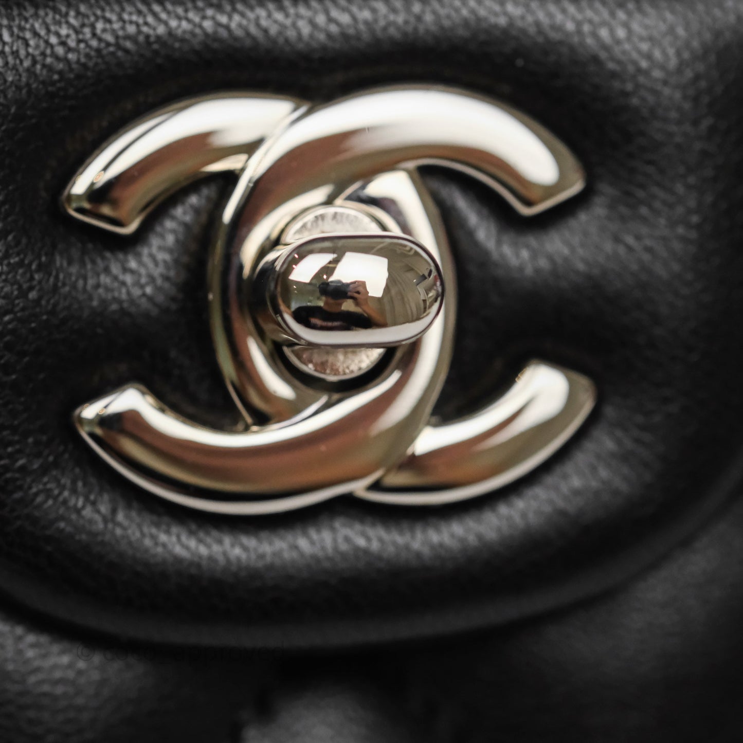 Chanel Classic M/L Medium Flap Quilted Black Lambskin Silver Hardware