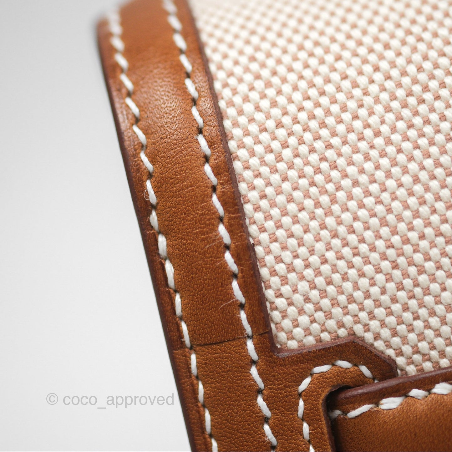 Hermès Kelly Depeches 25 Pouch Ecru-beige 14 Toile H/ Fauve 34 Barenia Gold Hardware