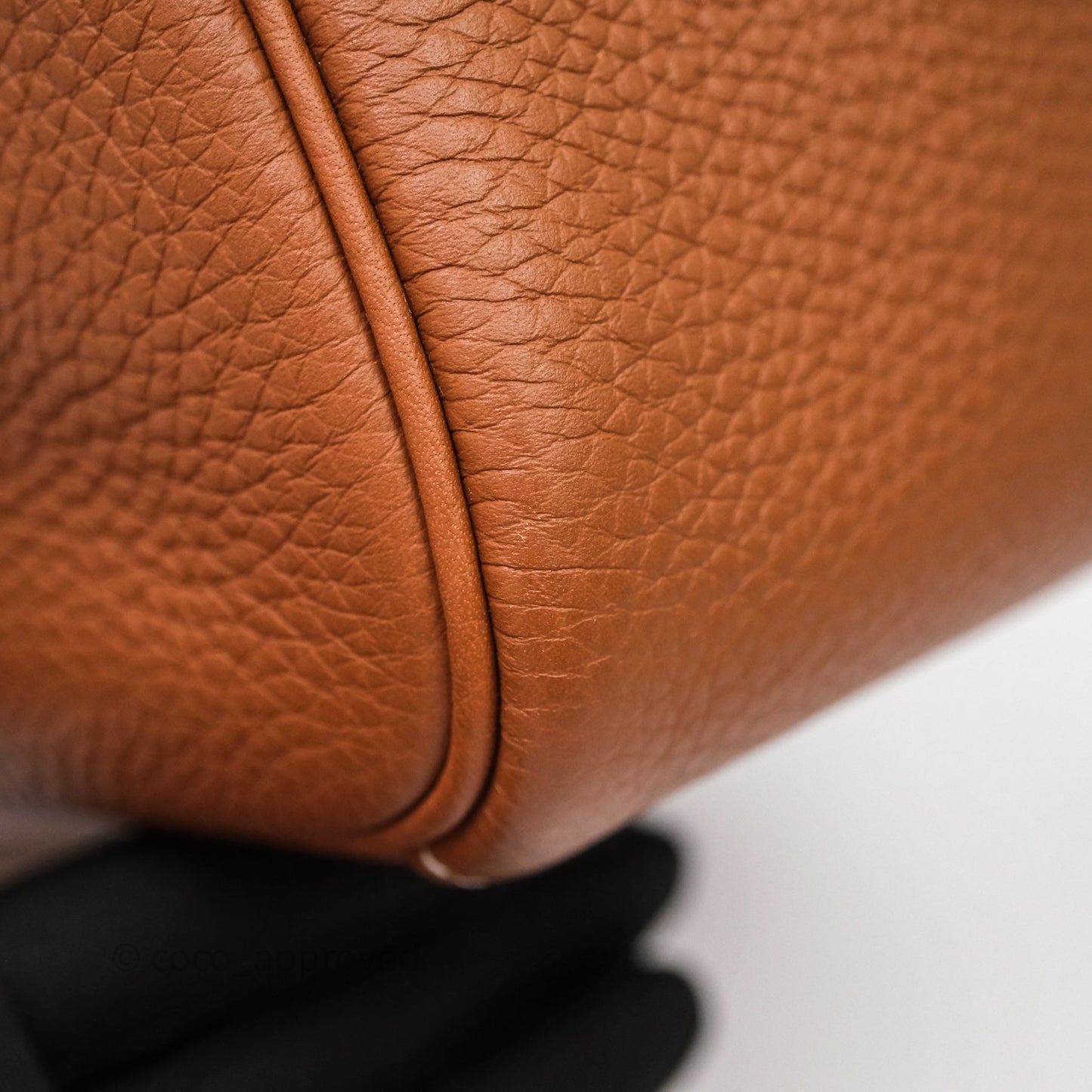 Hermès Lindy 26 Gold Clemence Palladium Hardware