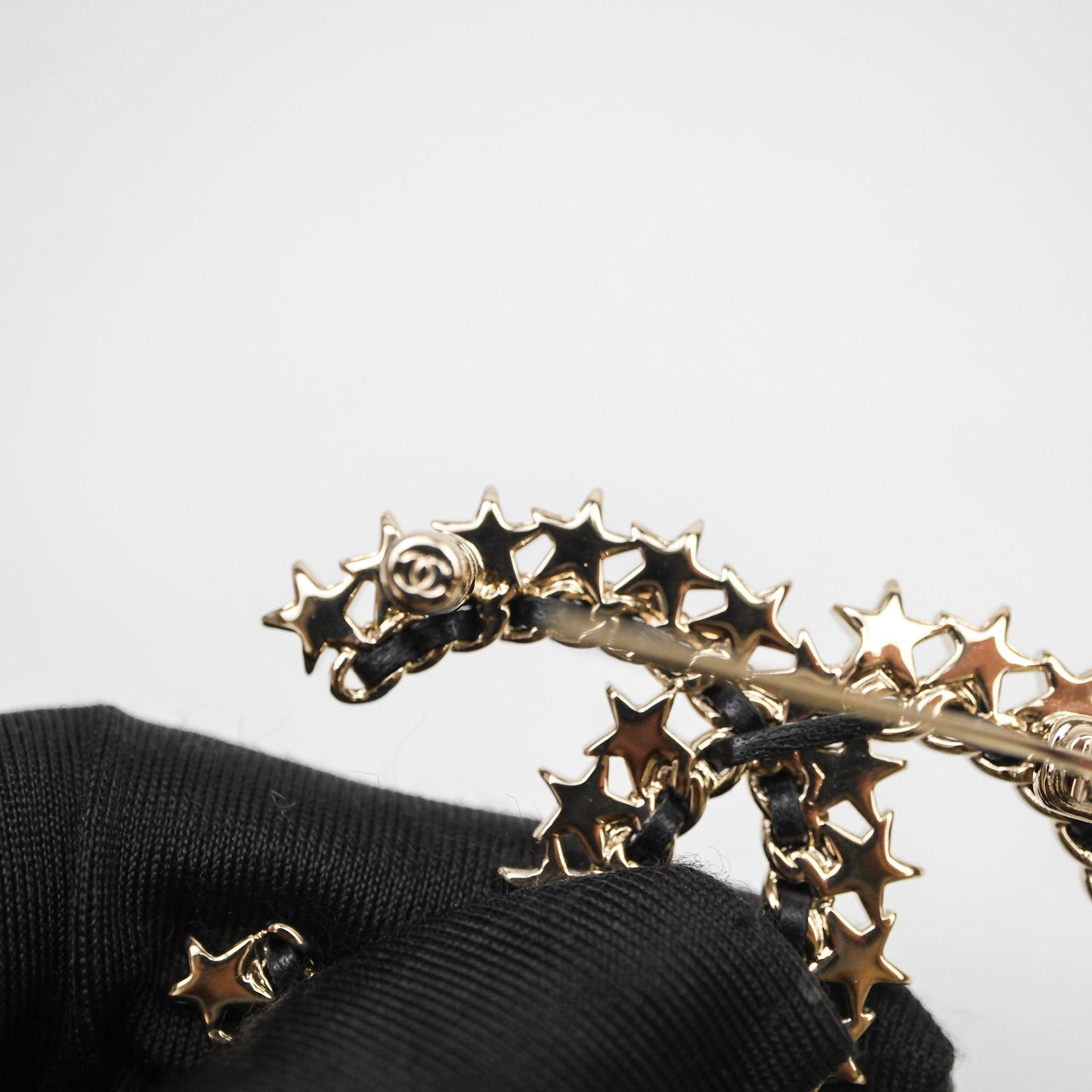 Chanel CC Logo Crystal Star Brooch Gold Tone 23C