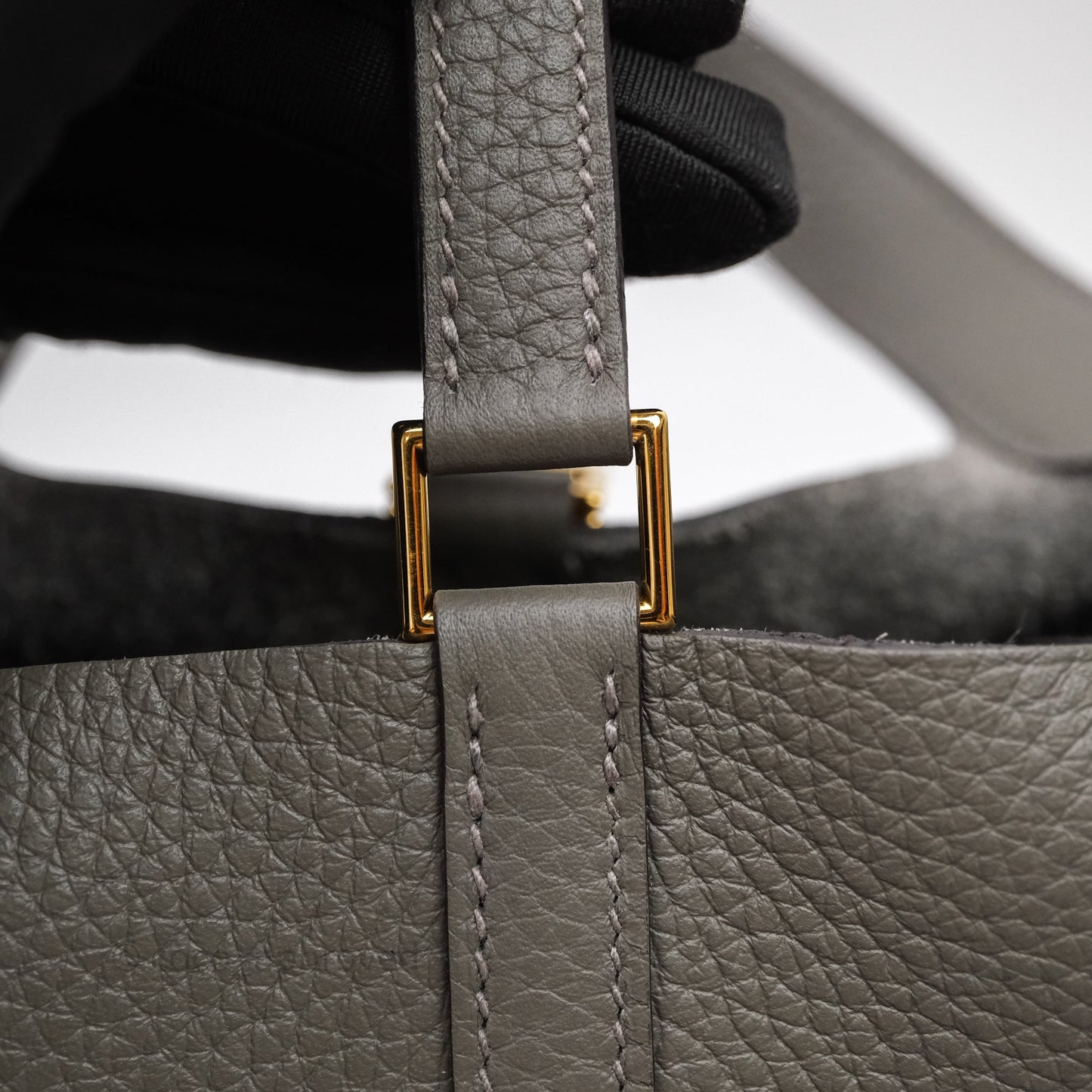 Hermès Picotin 18 Gris Meyer 0L Clemence Gold Hardware