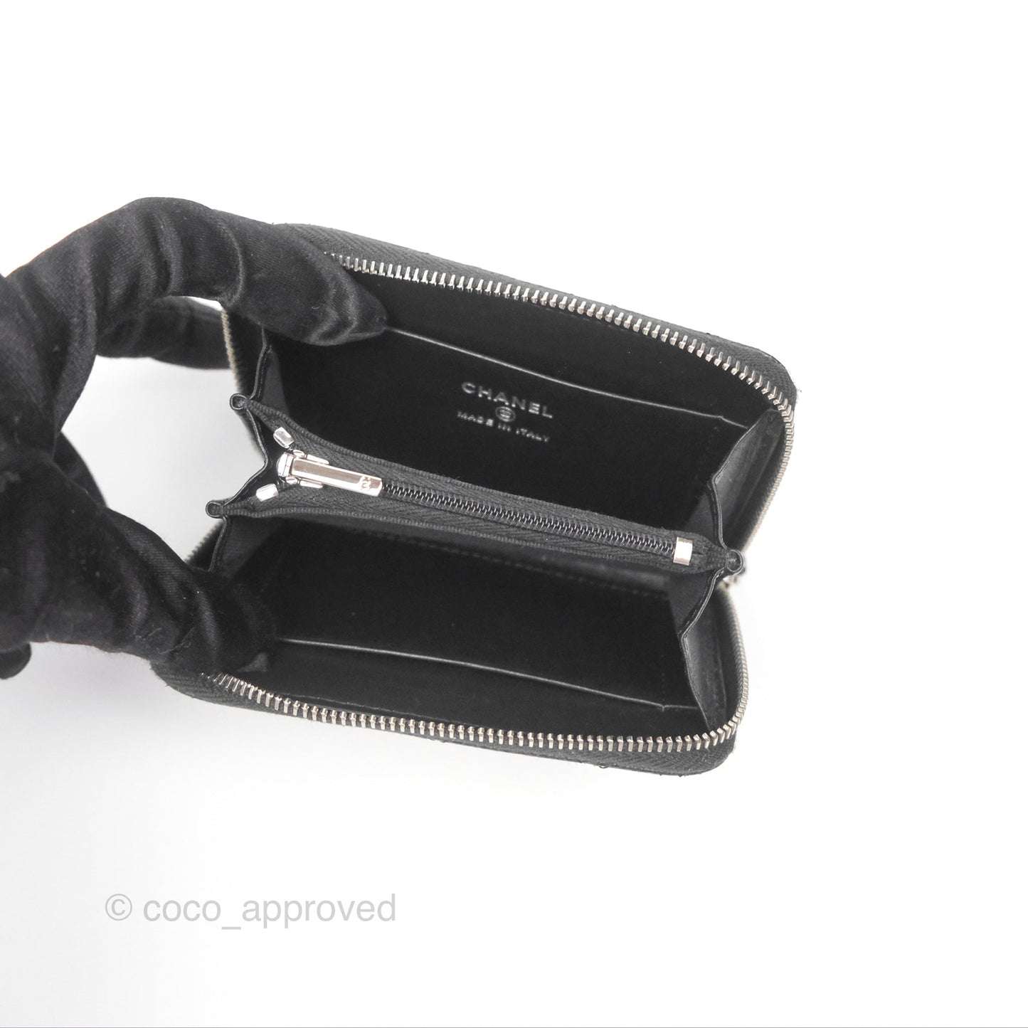 Chanel Zipped Coin Purse Black Caviar White CC Silver Hardware