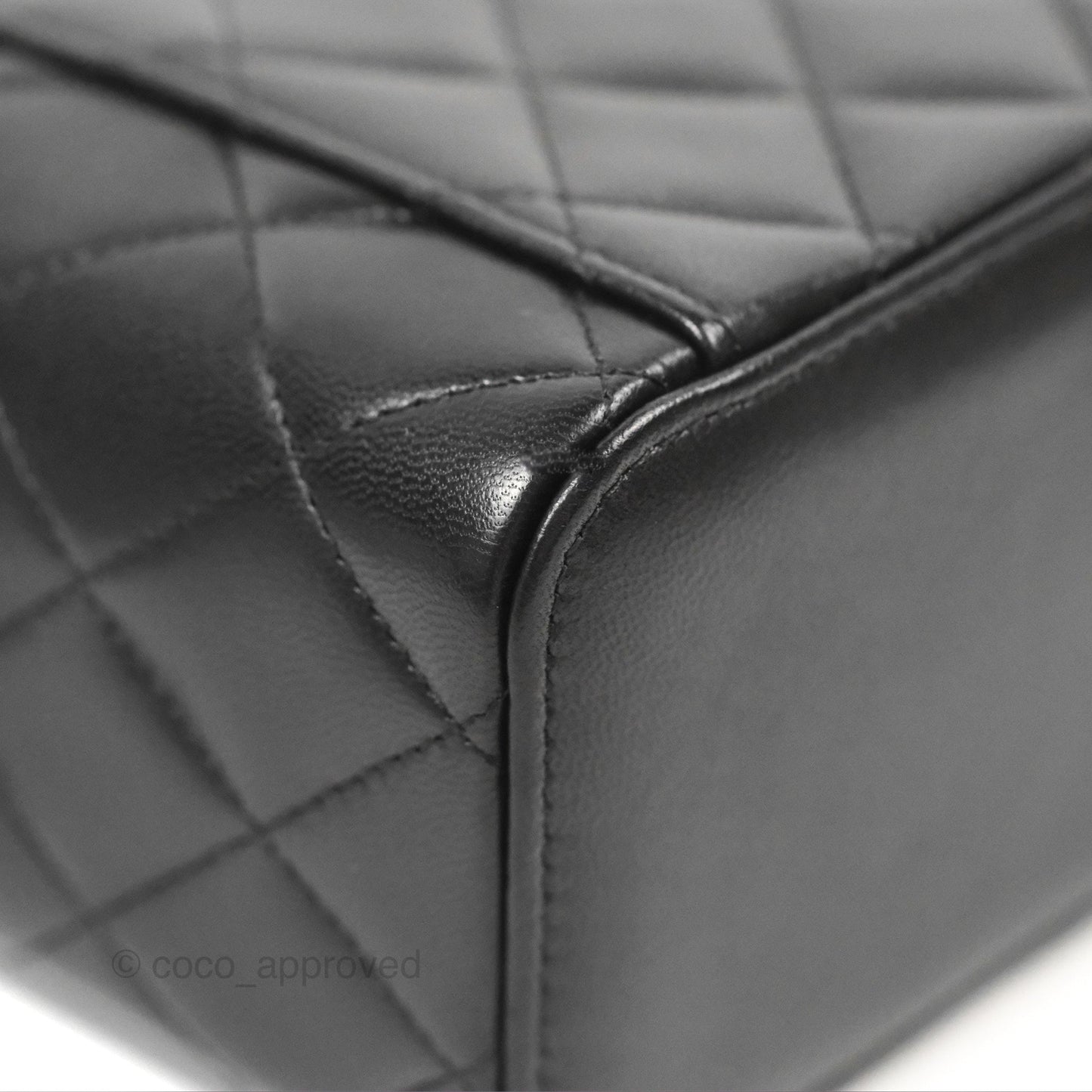 Chanel Vanity With Chain Black Goatskin Aged Gold Hardware