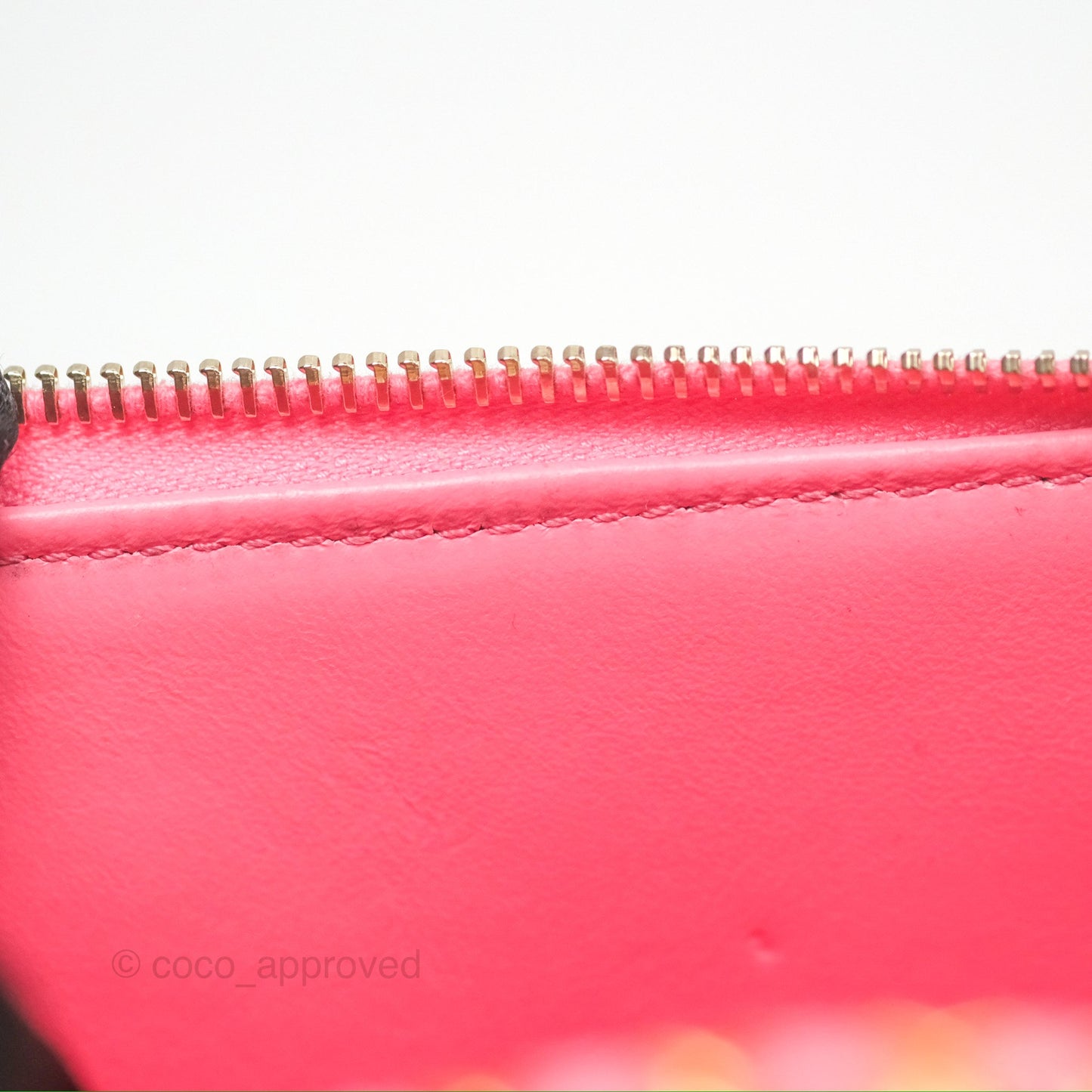 Chanel Caviar Quilted Pick Me Up Small Vanity Case Hot Pink