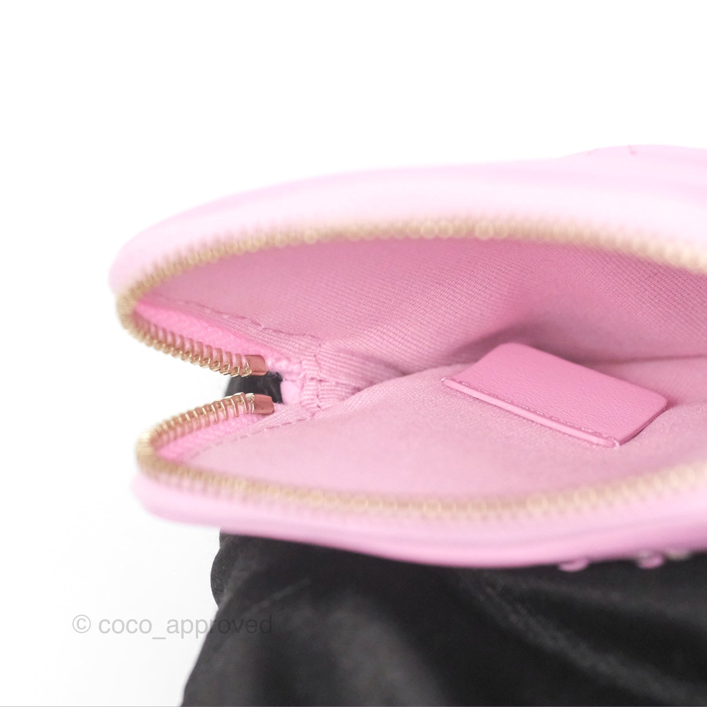 Chanel 19 Zipped Coin Purse Card Holder Pink Lambskin