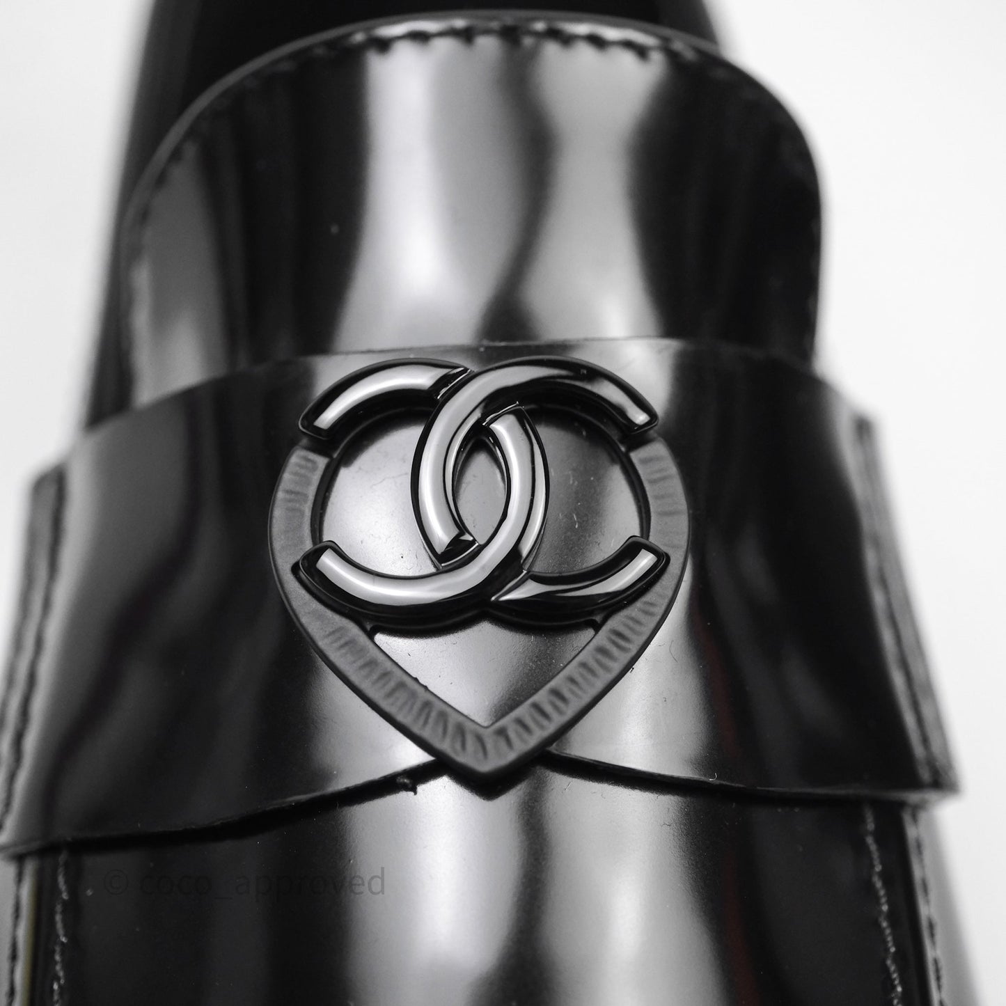 Chanel Shiny Calfskin So Black CC Mocassin Loafers Size 38.5