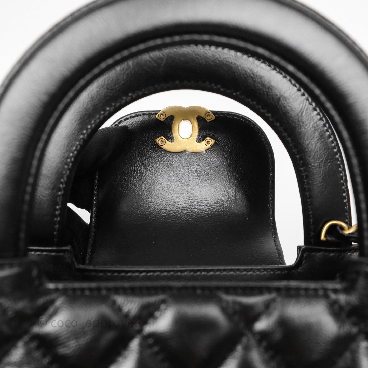 Chanel Kelly Bag Quilted Black Shiny Crumpled Calfskin Aged Gold Hardware