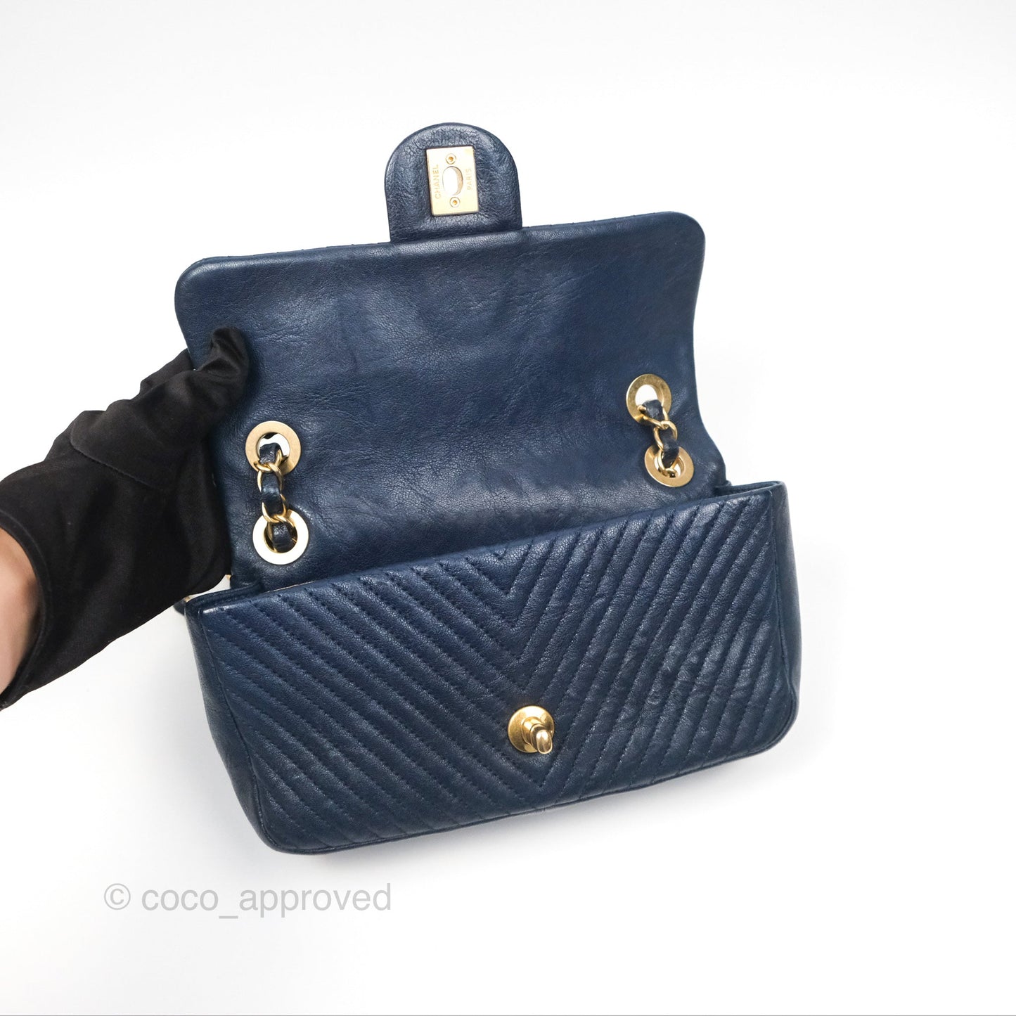 Chanel Small Chevron Surpique Flap Navy Calfskin Aged Gold Hardware