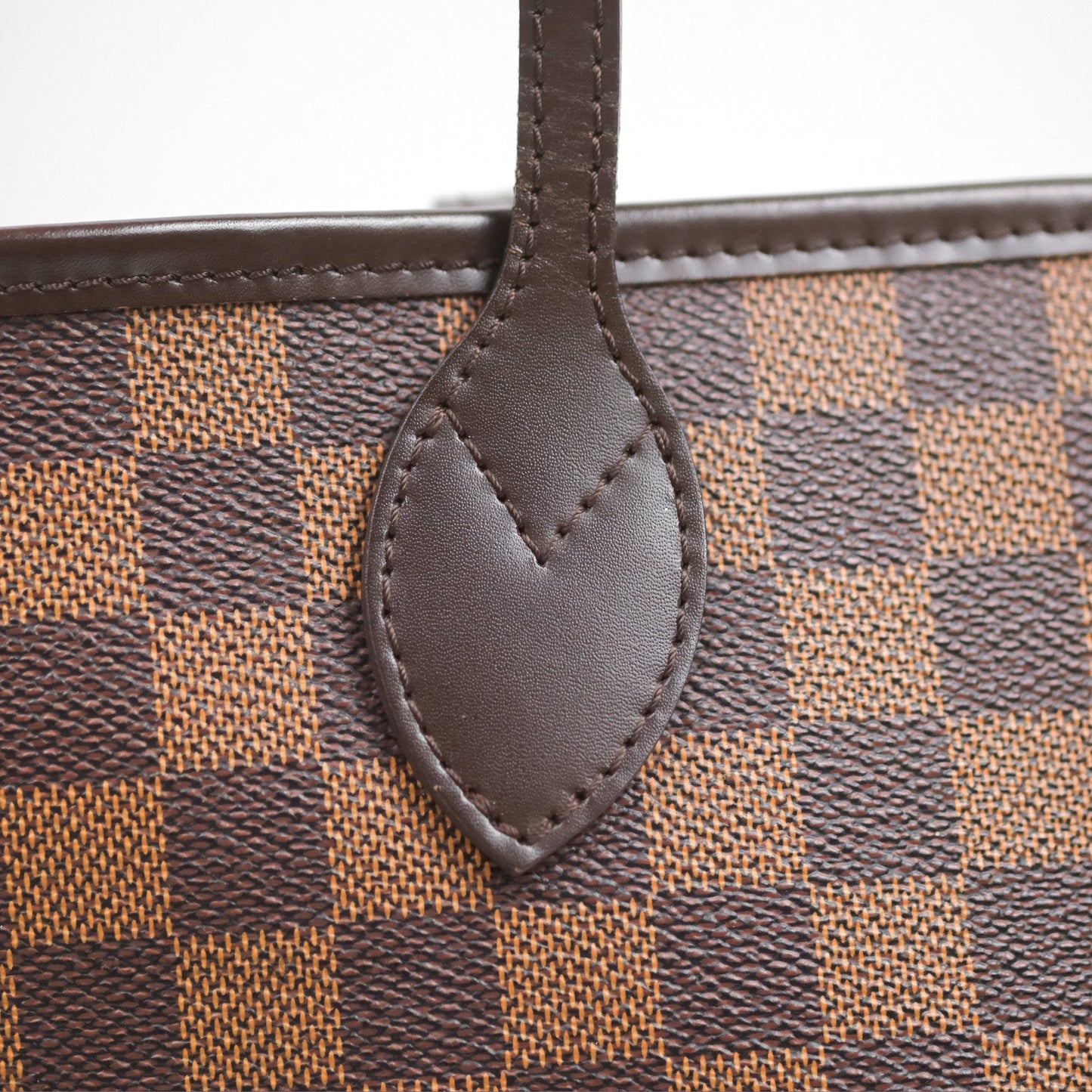 Louis Vuitton Neverfull MM Tote Bag Damier Ebene Canvas