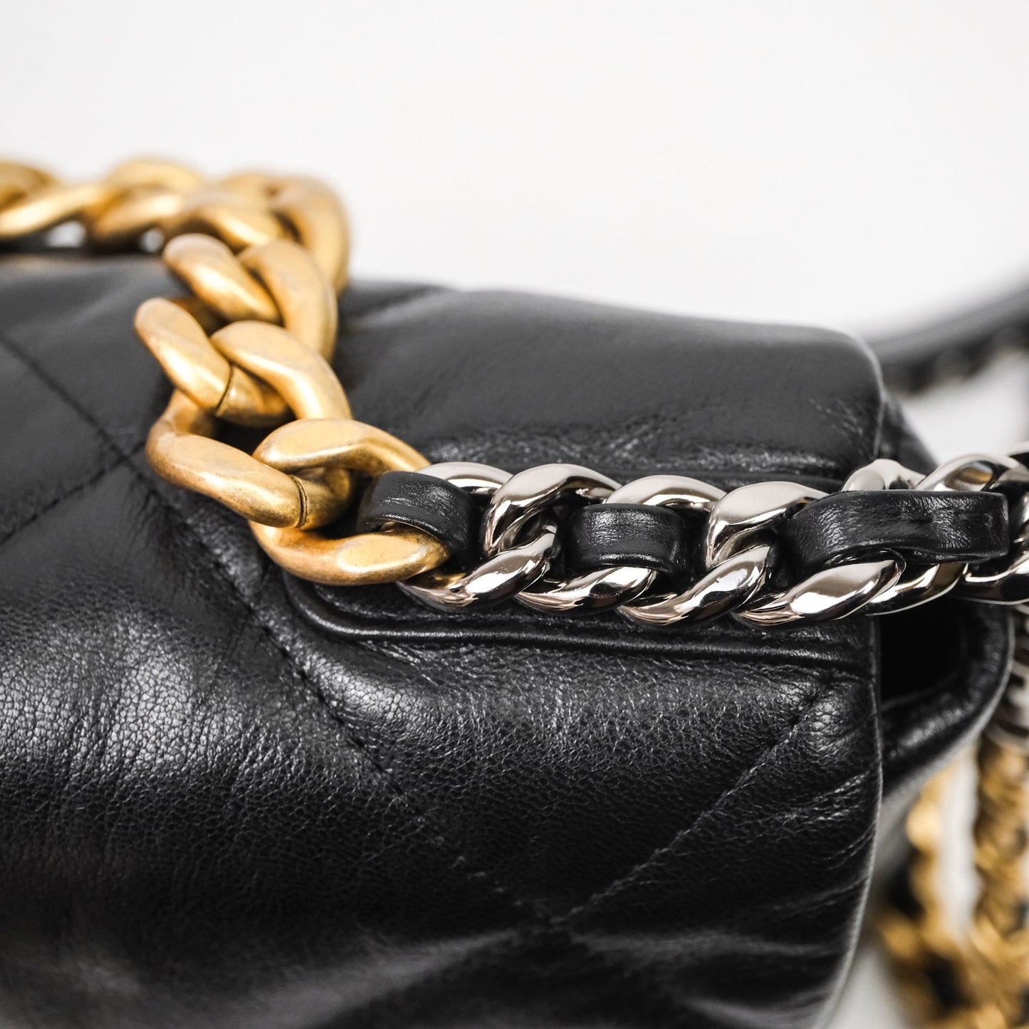Chanel 19 Medium Black Mixed Hardware