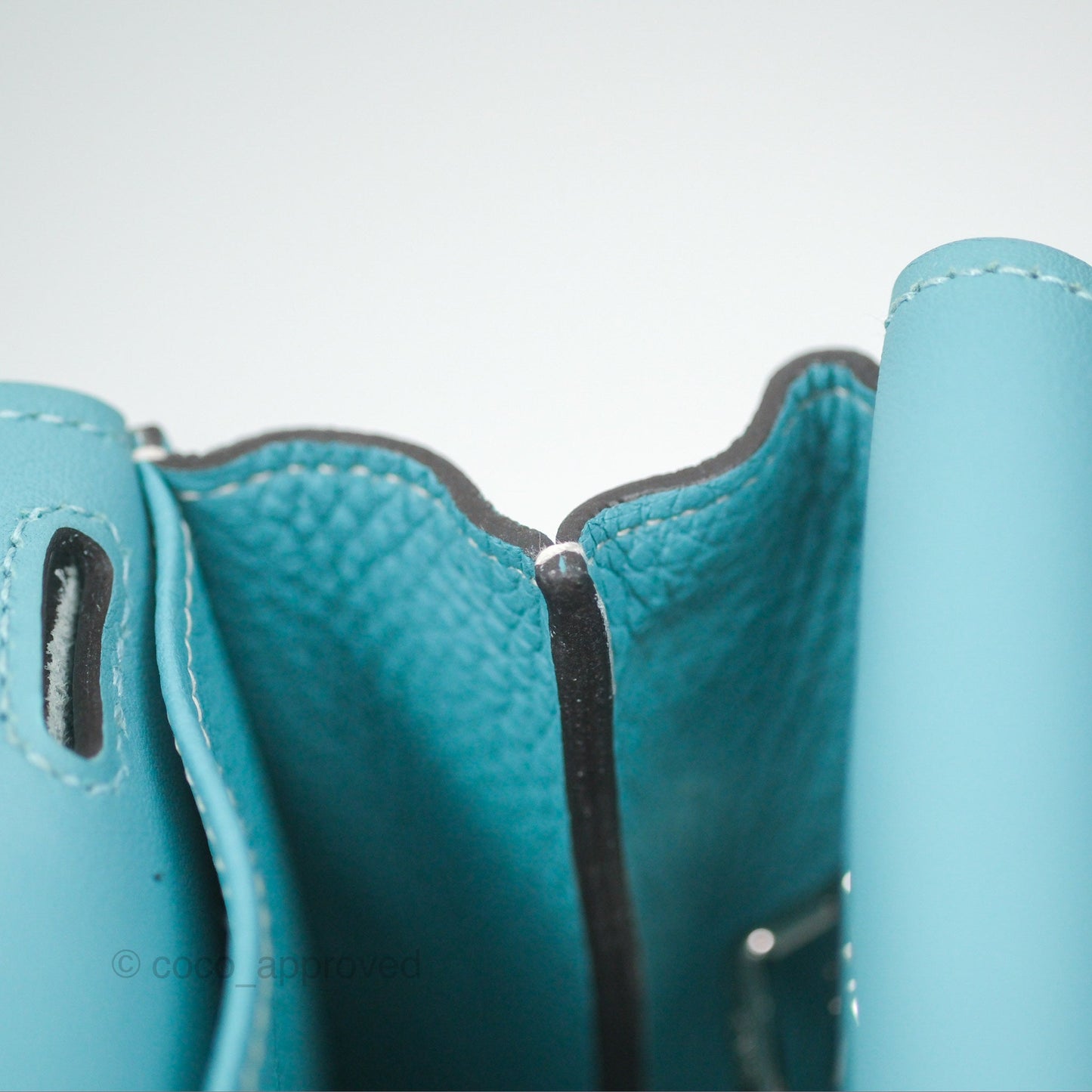 Hermès Halzan 31 Bleu Saint Cyr 3Z Clemence Palladium Hardware
