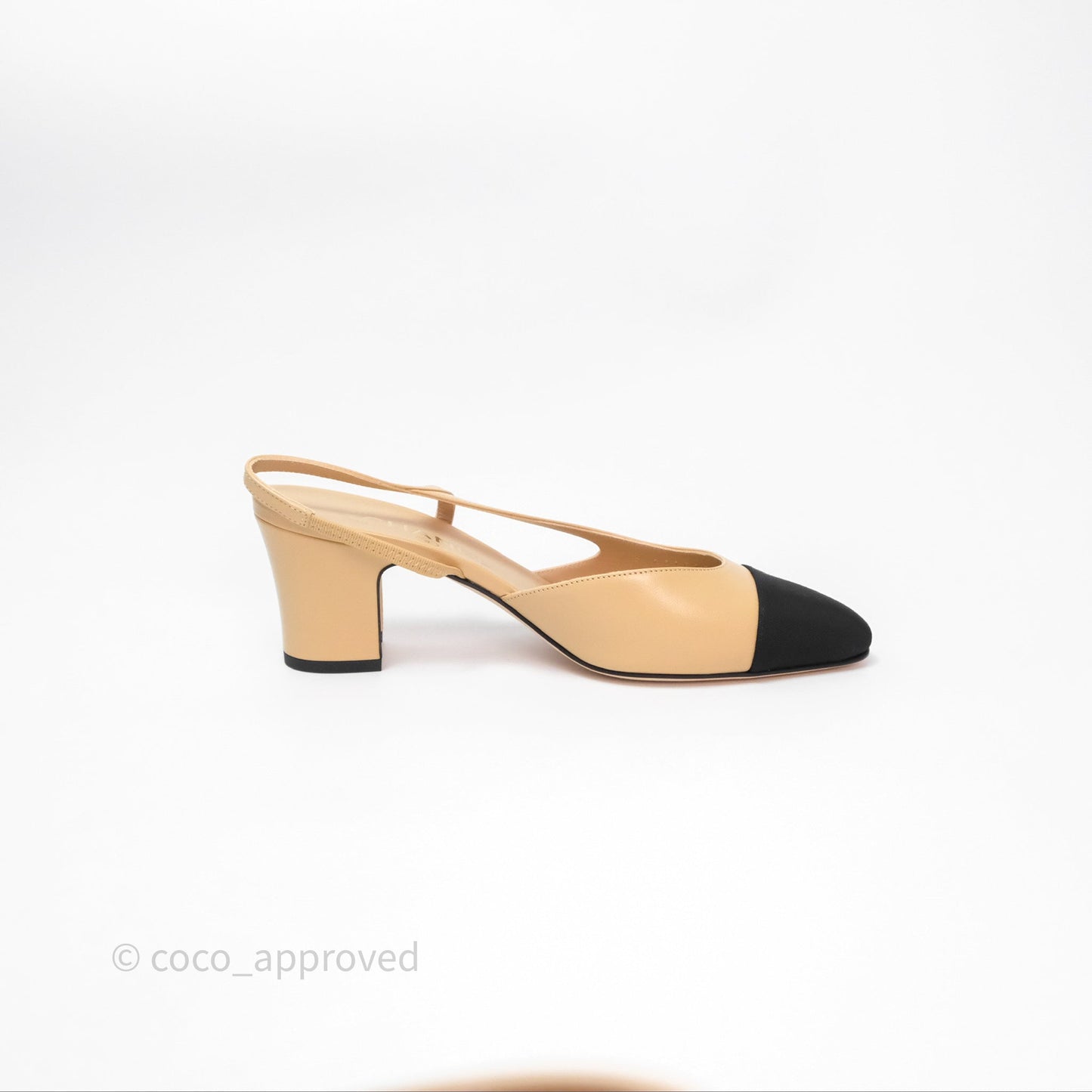 Chanel Classic Slingback Beige Black Leather Size 38