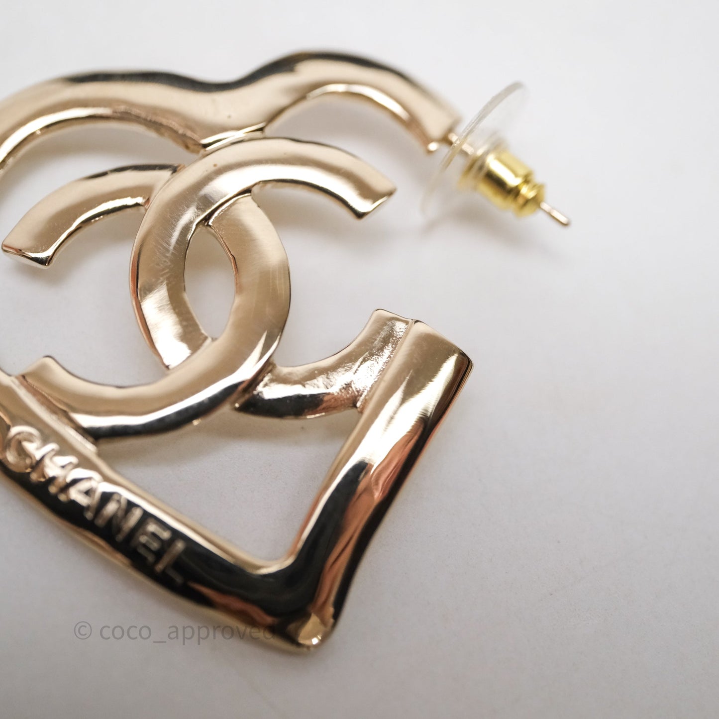 Chanel CC Heart Hoop Earrings Gold Tone 22P