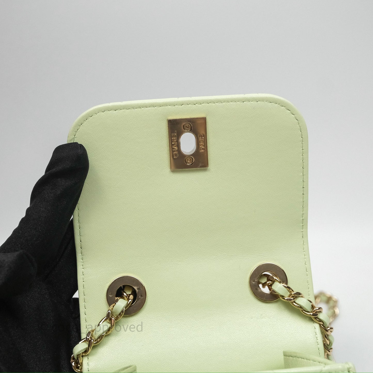 Chanel Mini Quilted Trendy CC Clutch With Chain Green Lambskin Gold Hardware