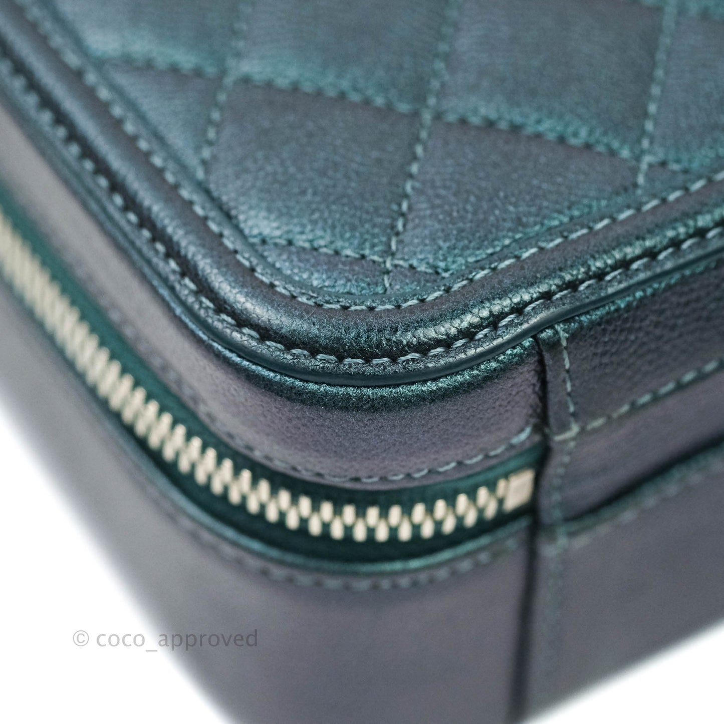 Chanel Quilted Medium CC Filigree Vanity Case Iridescent Dark Turquoise Caviar Rainbow Hardware