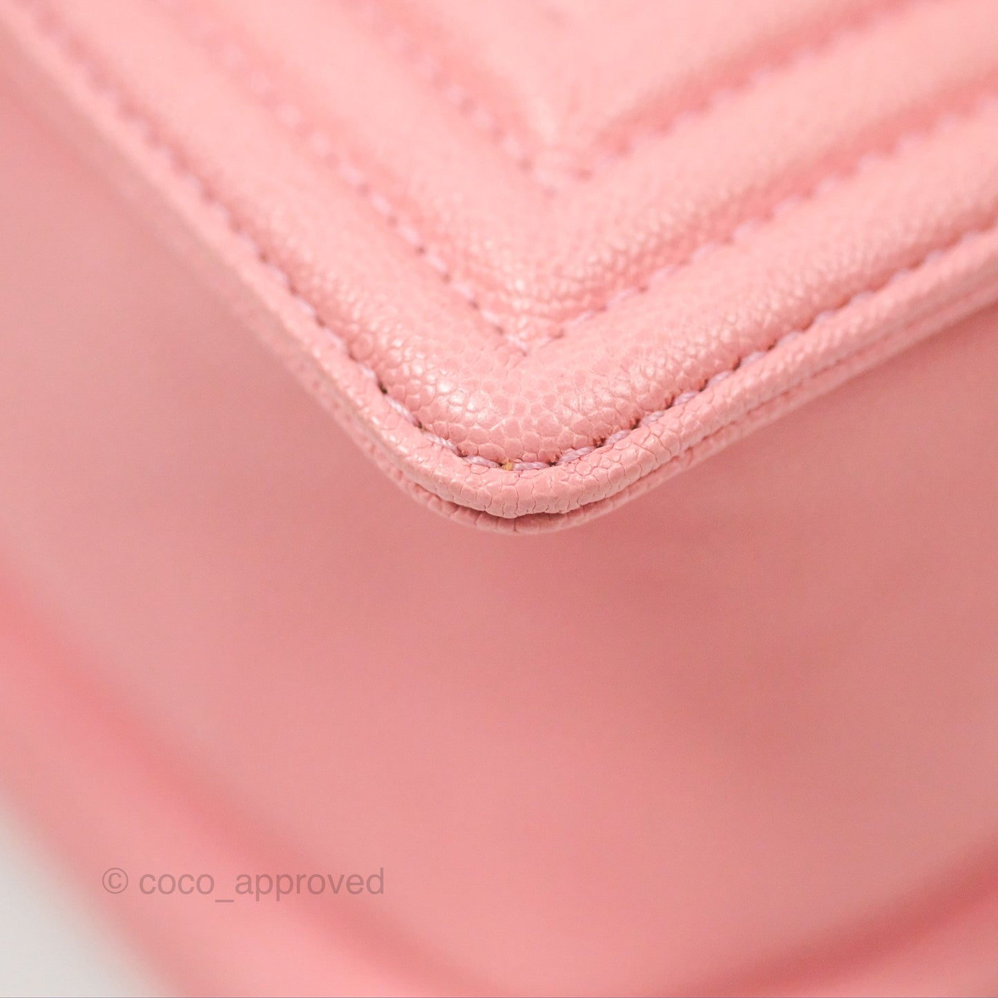 Chanel Boy Chevron Medium Pink Caviar Gold Hardware