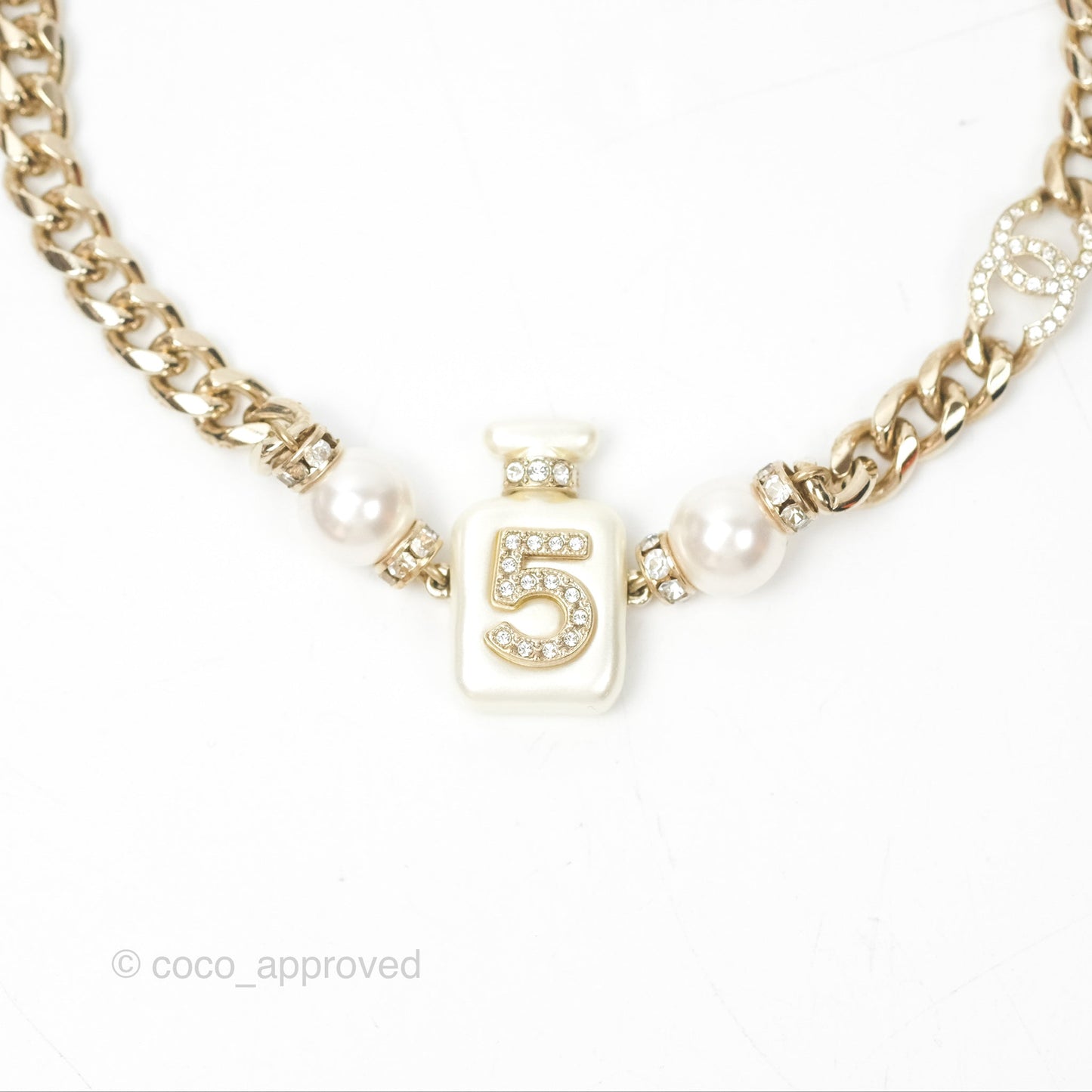 Chanel No5 Perfume Bottle Crystal Pearl Chain Choker Necklace Gold Tone 22S