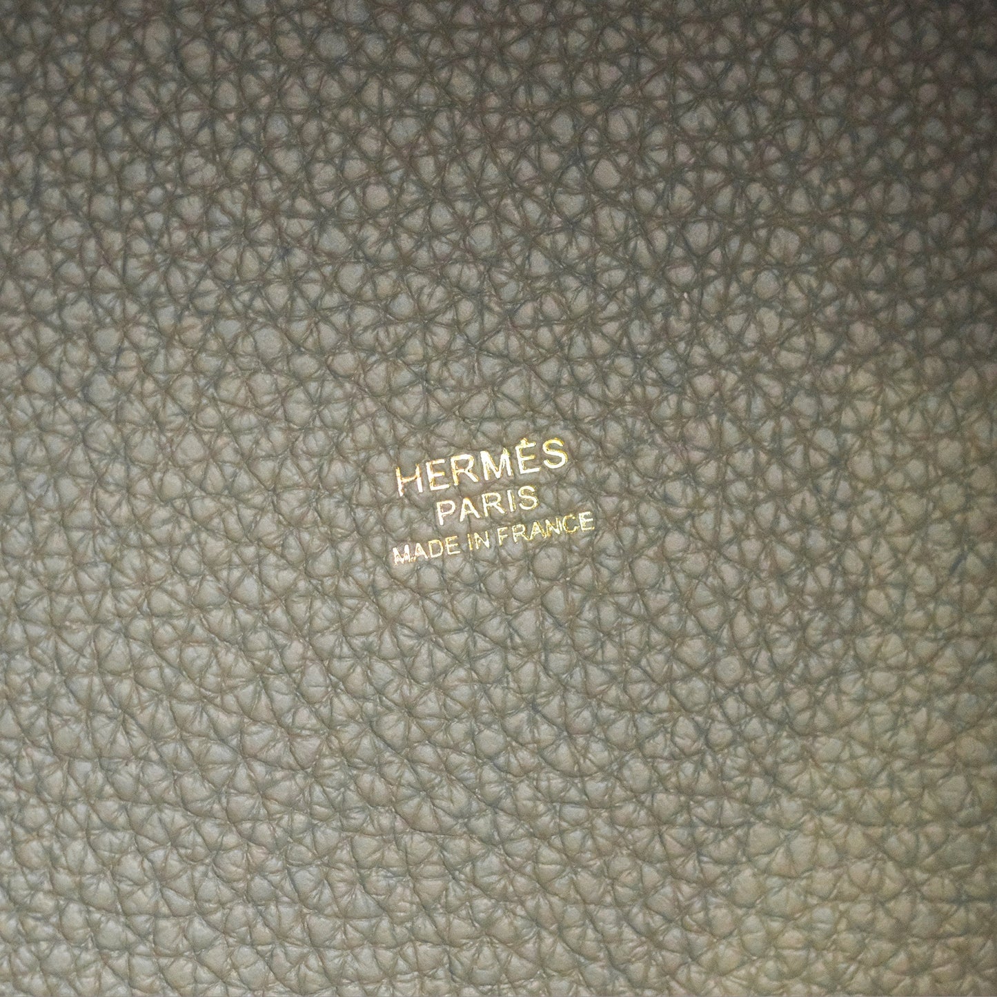 Hermès Picotin Lock 18 Gris Meyer 0L Taurillon Clemence Gold Hardware