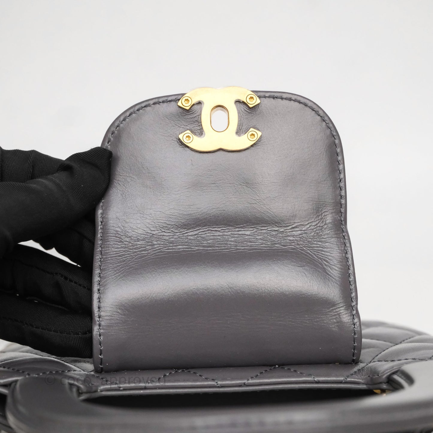 Chanel Kelly Bag Quilted Grey Shiny Crumpled Calfskin Aged Gold Hardware