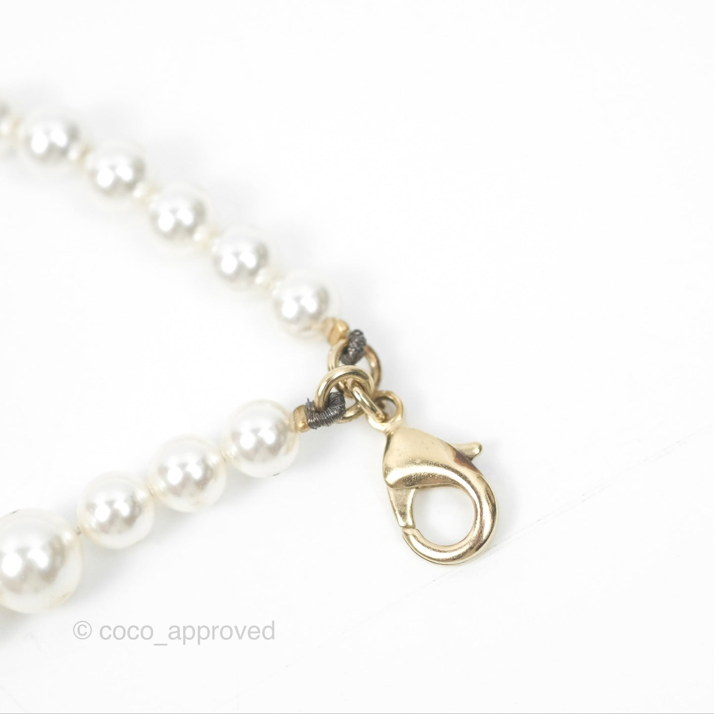 Chanel CC Pearl Double Necklace Gold Tone 17K
