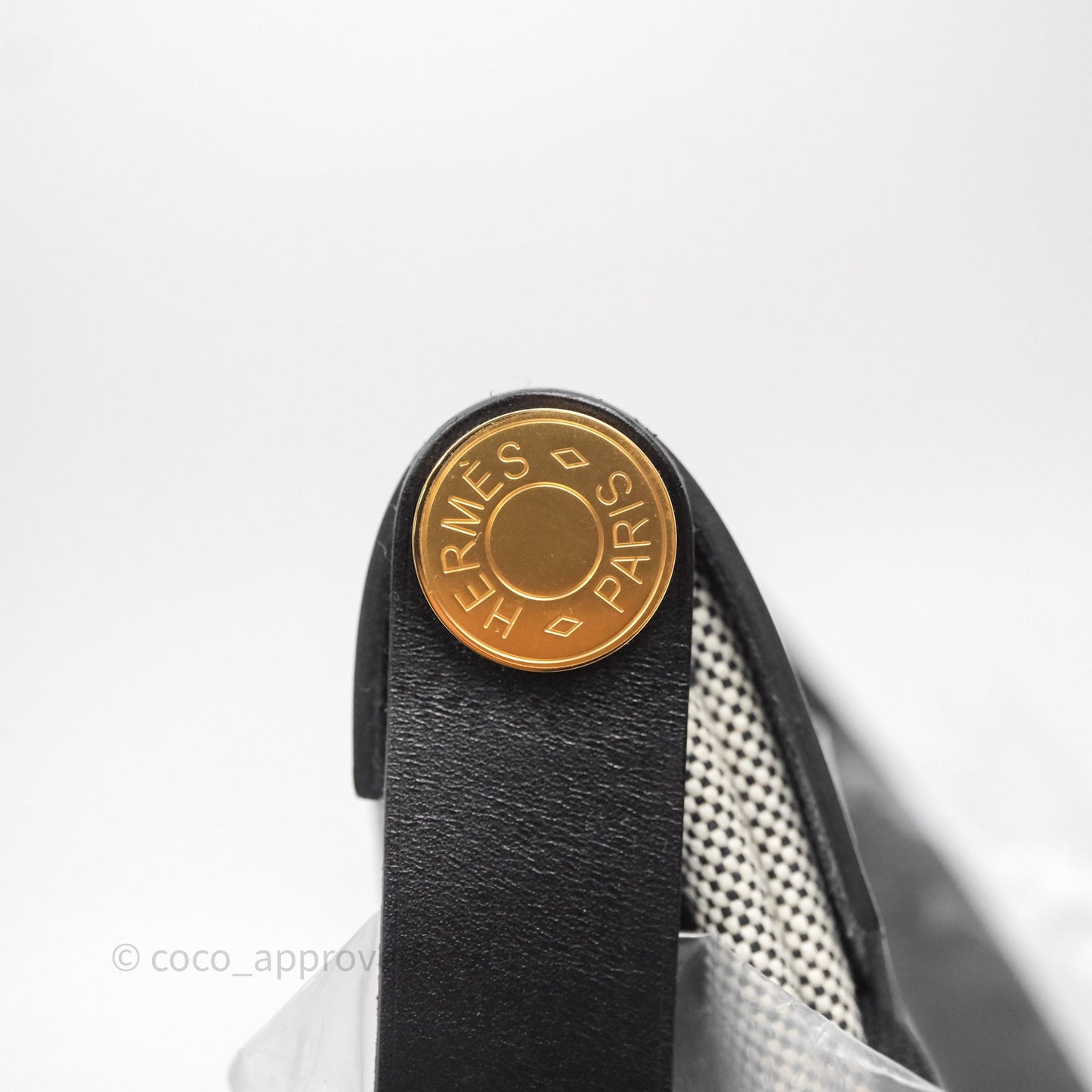 Hermès Herbag Zip 20 Mini Ecru-Noir Canvas Gold Hardware