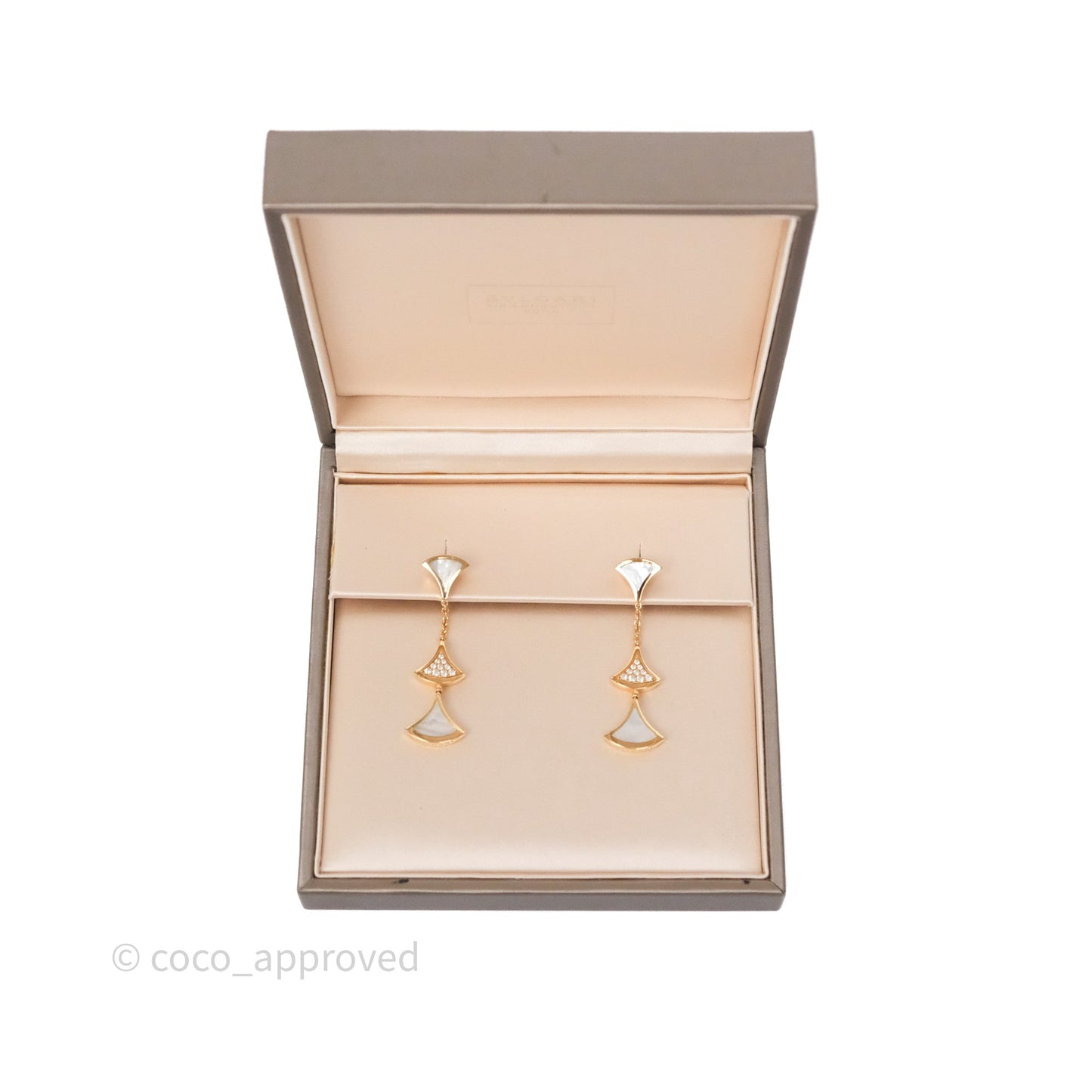 Bvlgari Divas' Dream Earrings Diamonds Mother of Pearl