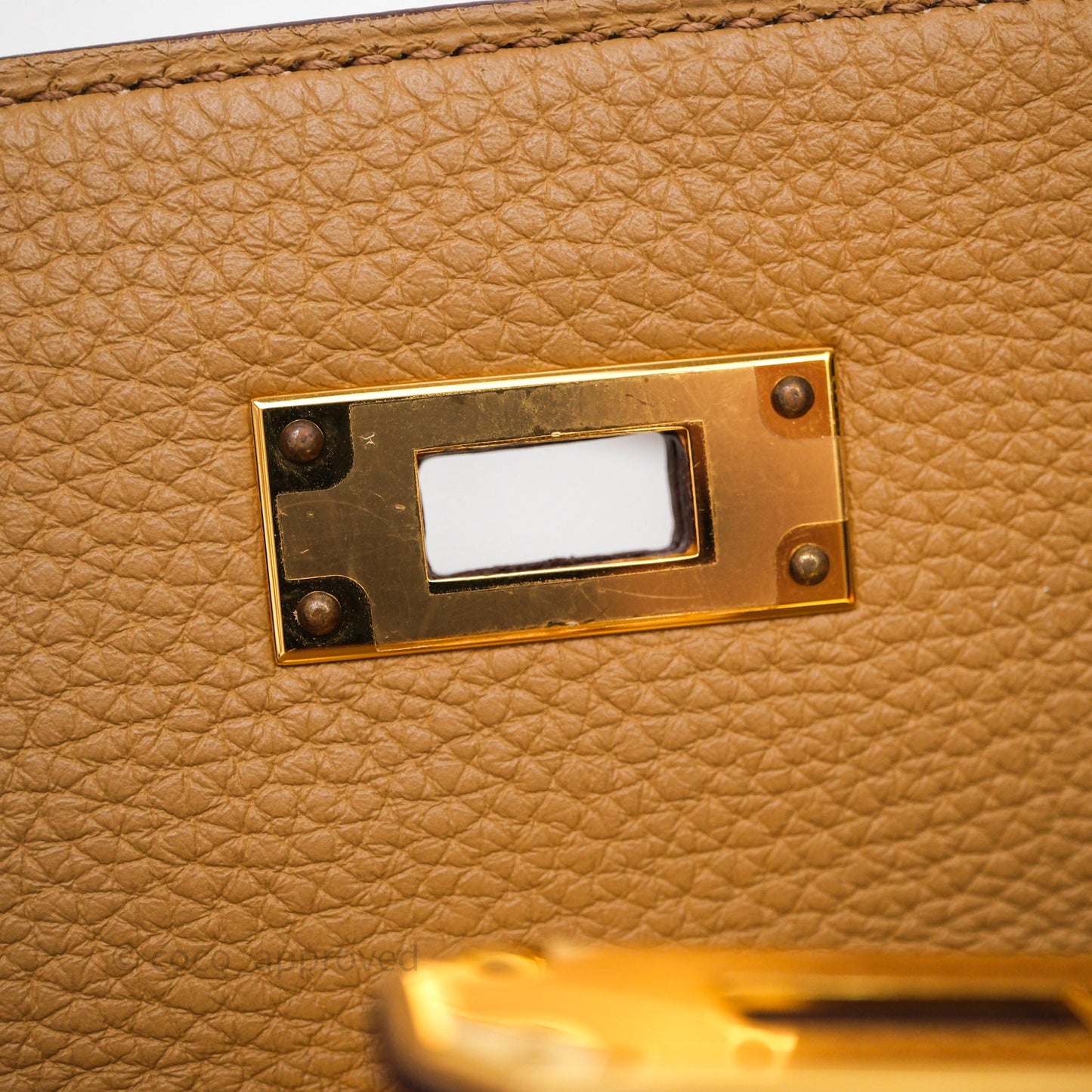 Hermès Kelly 28 Biscuit 4B Togo Gold Hardware