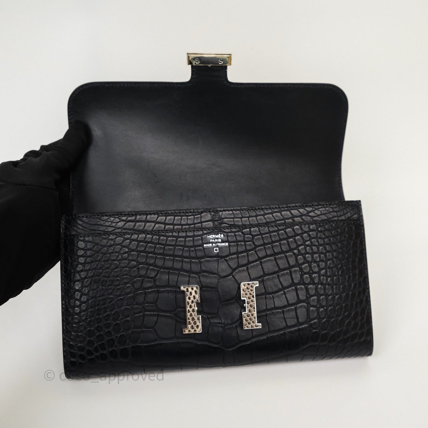 Hermes Constance Wallet Bleu Nuit 2Z Matte Alligator Ombre Lizard Buckle