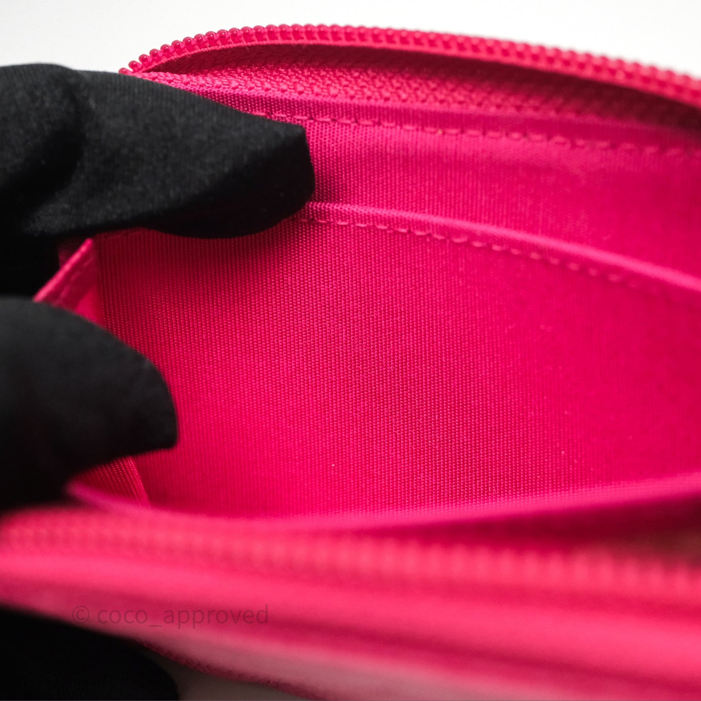 Chanel Boy Zipped Coin Purse Hot Pink Caviar Gold Hardware