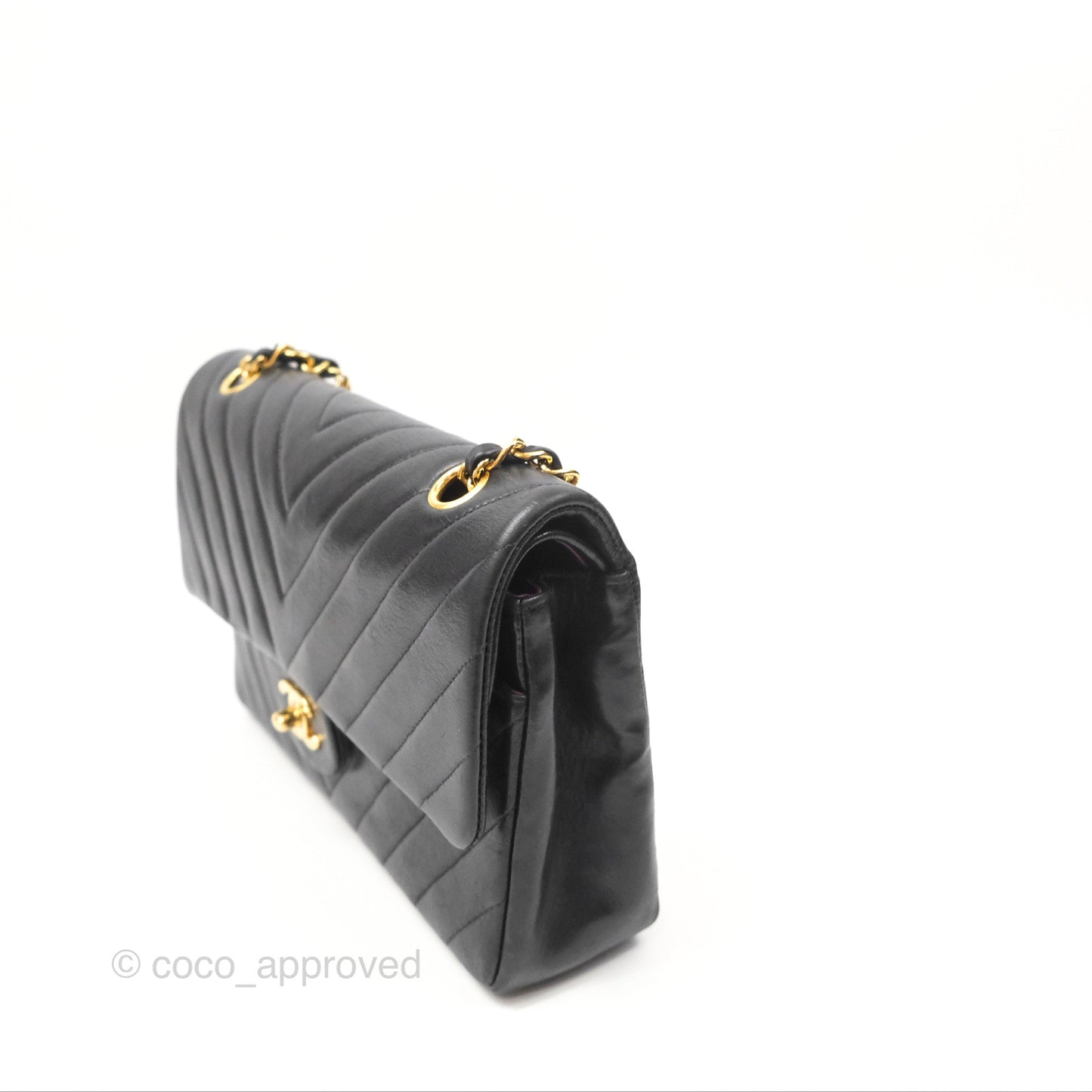 Chanel Vintage Medium Classic Flap Chevron Black Lambskin 24K Gold Hardware