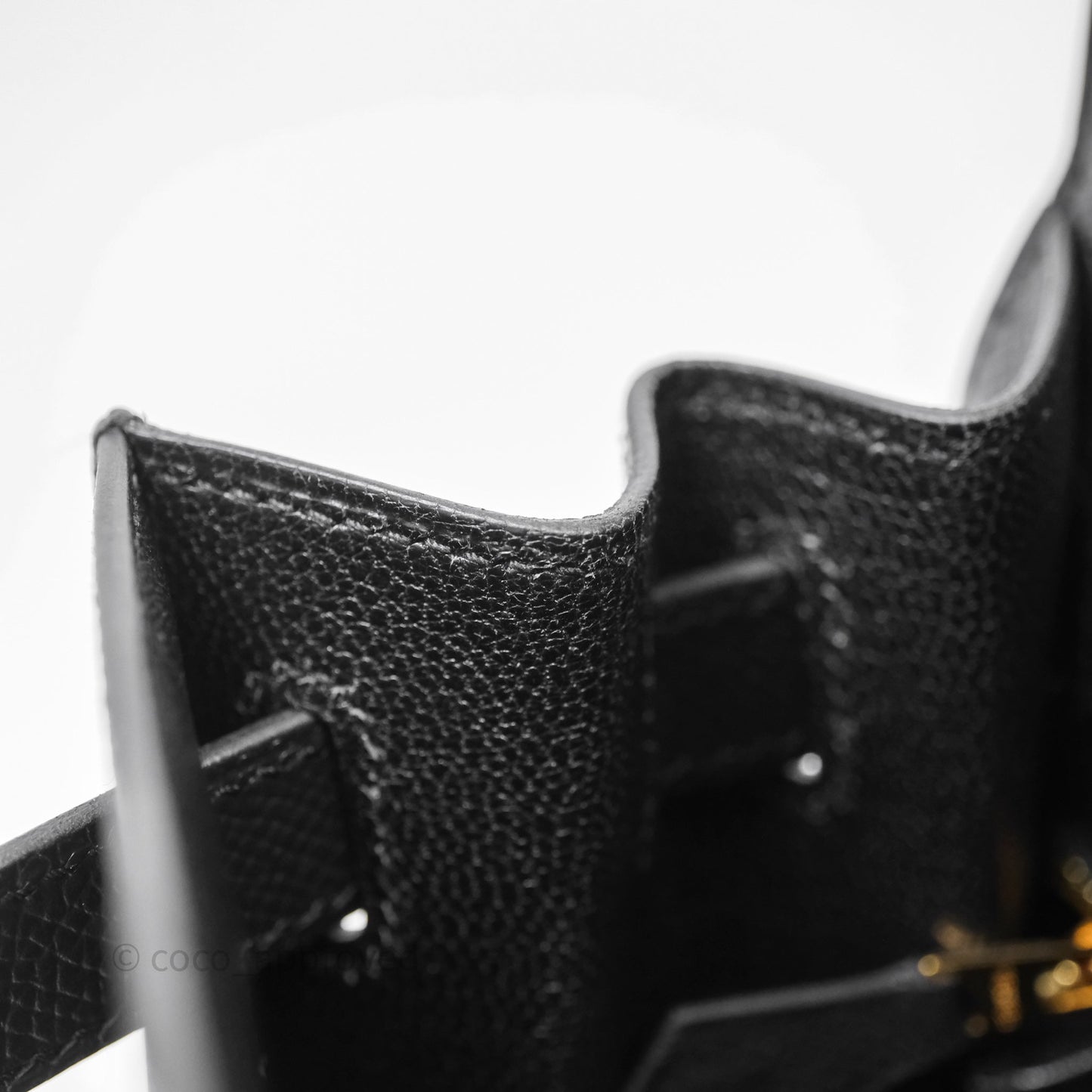 Hermès Kelly 28 Noir 89 Epsom Gold Hardware