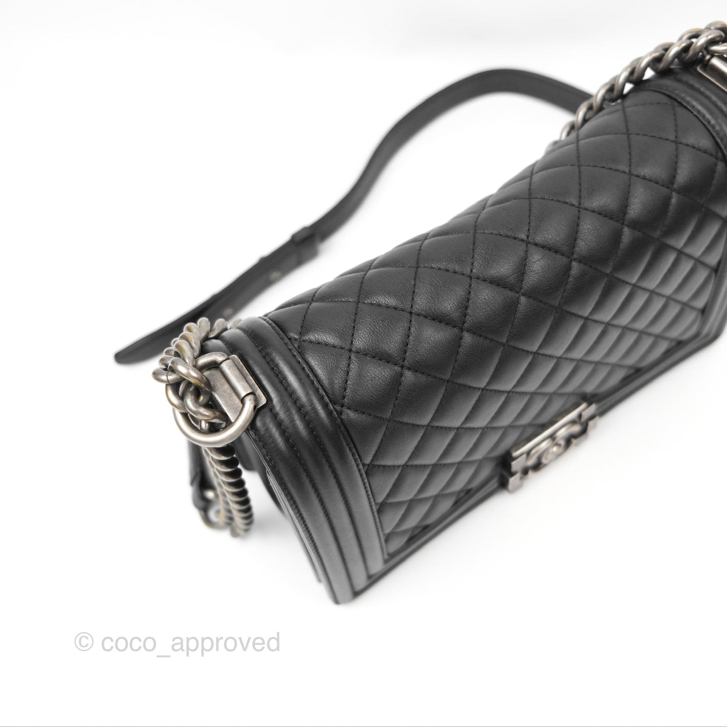 Chanel Quilted Medium Boy Black Calfskin Ruthenium Hardware