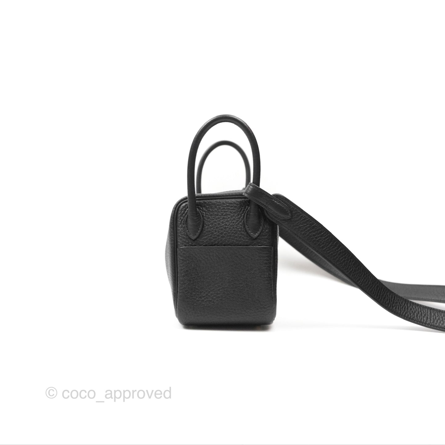 Hermès Mini Lindy 20 Black Clemence Gold Hardware