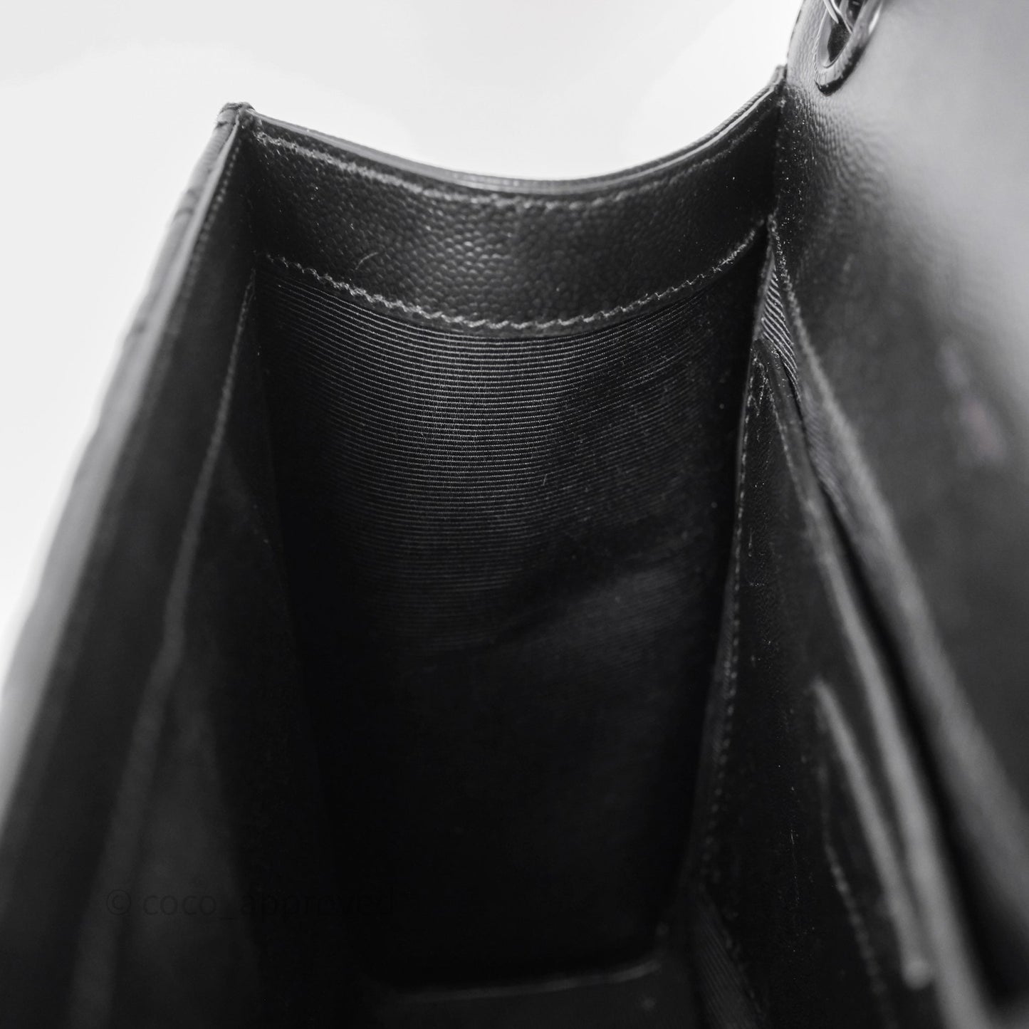 Saint Laurent Envelope Medium So Black Caviar