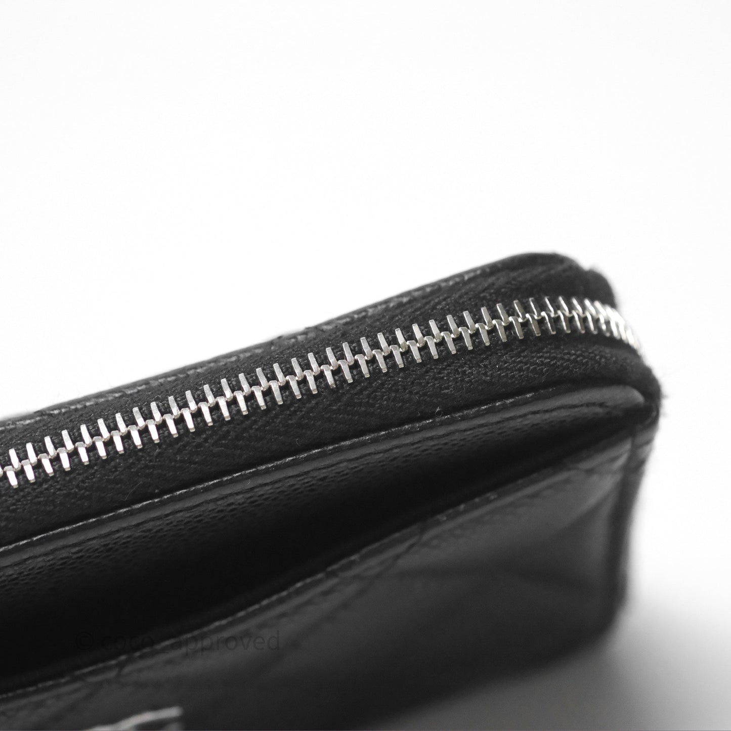 Chanel Quilted Zip Card Holder Black Caviar Silver Hardware