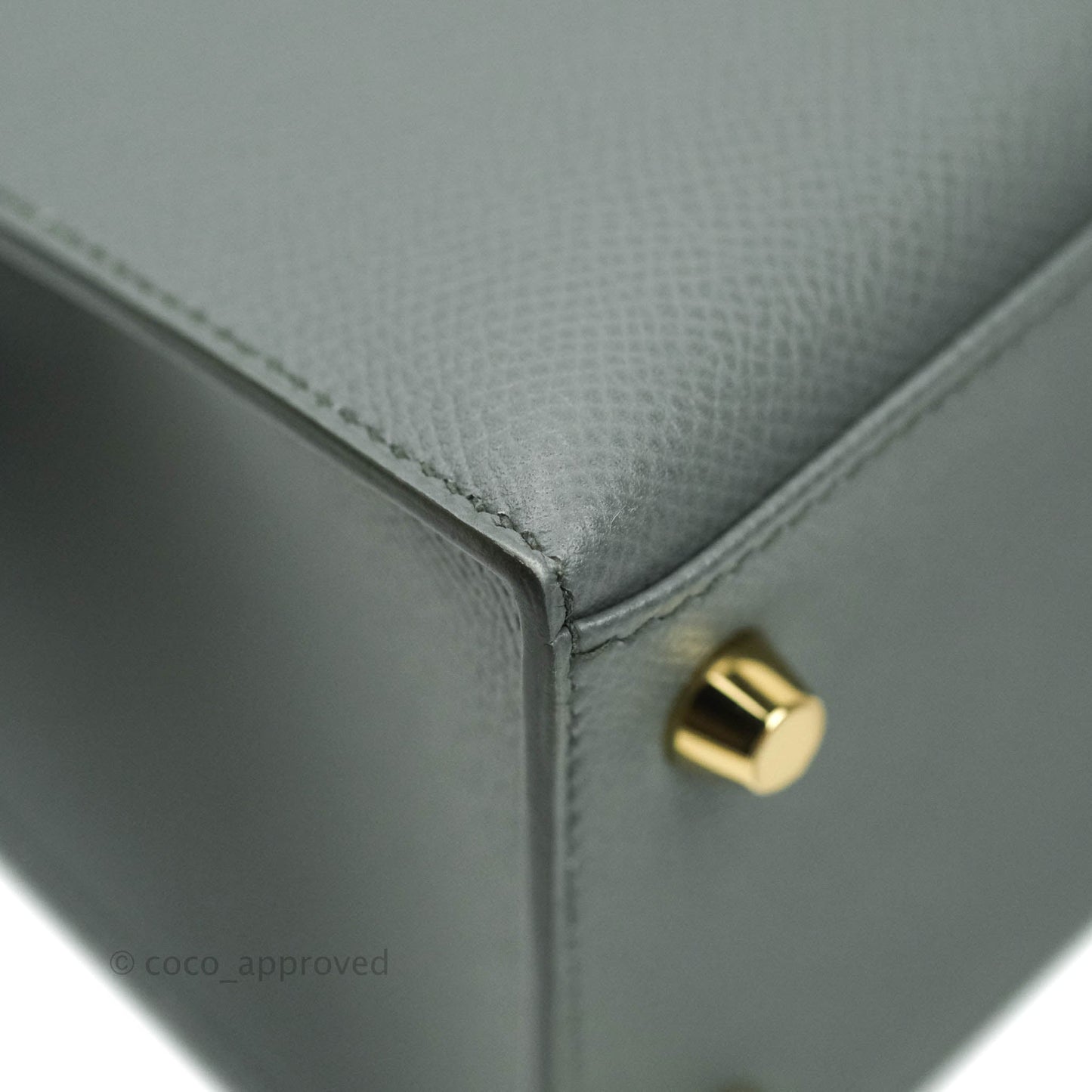Hermès Kelly 25 Vert Amande Epsom Sellier Gold Hardware