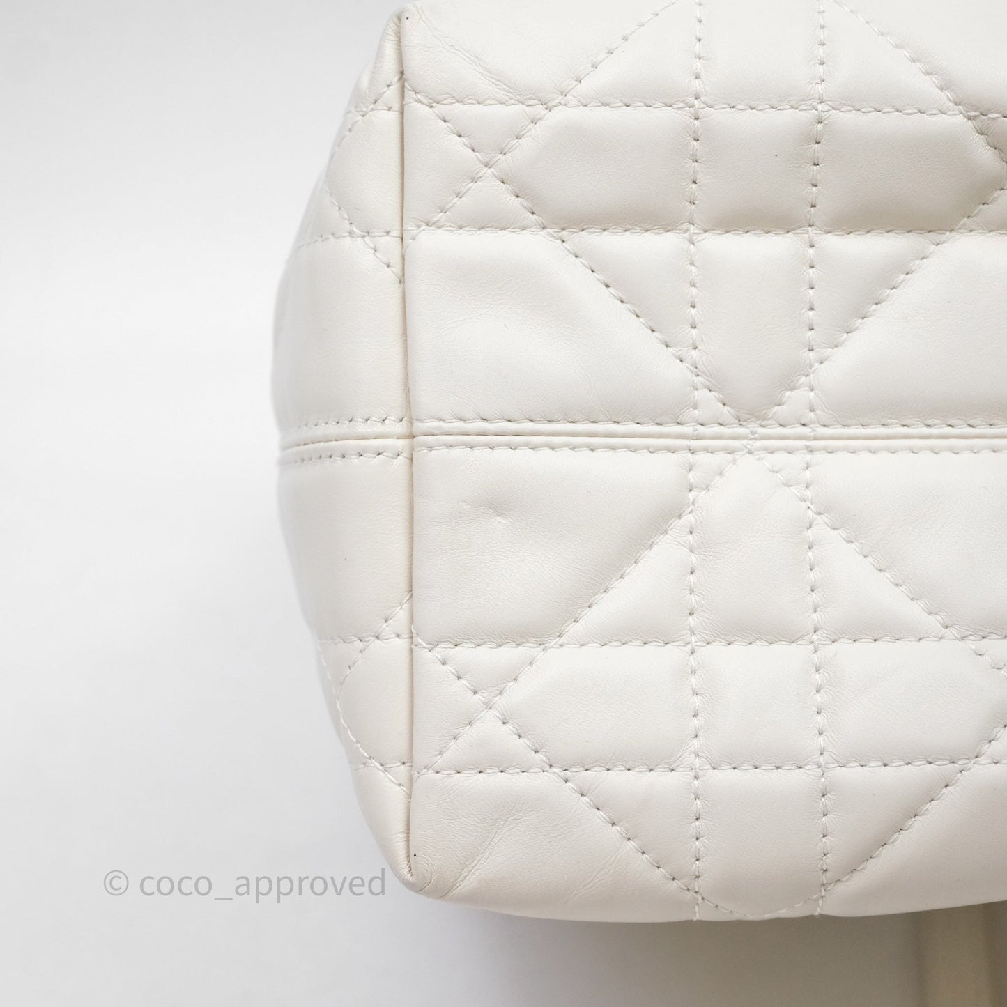 Christian Dior Small Toujours Vertical Tote Bag Latte Macrocannage Calfskin Gold Hardware