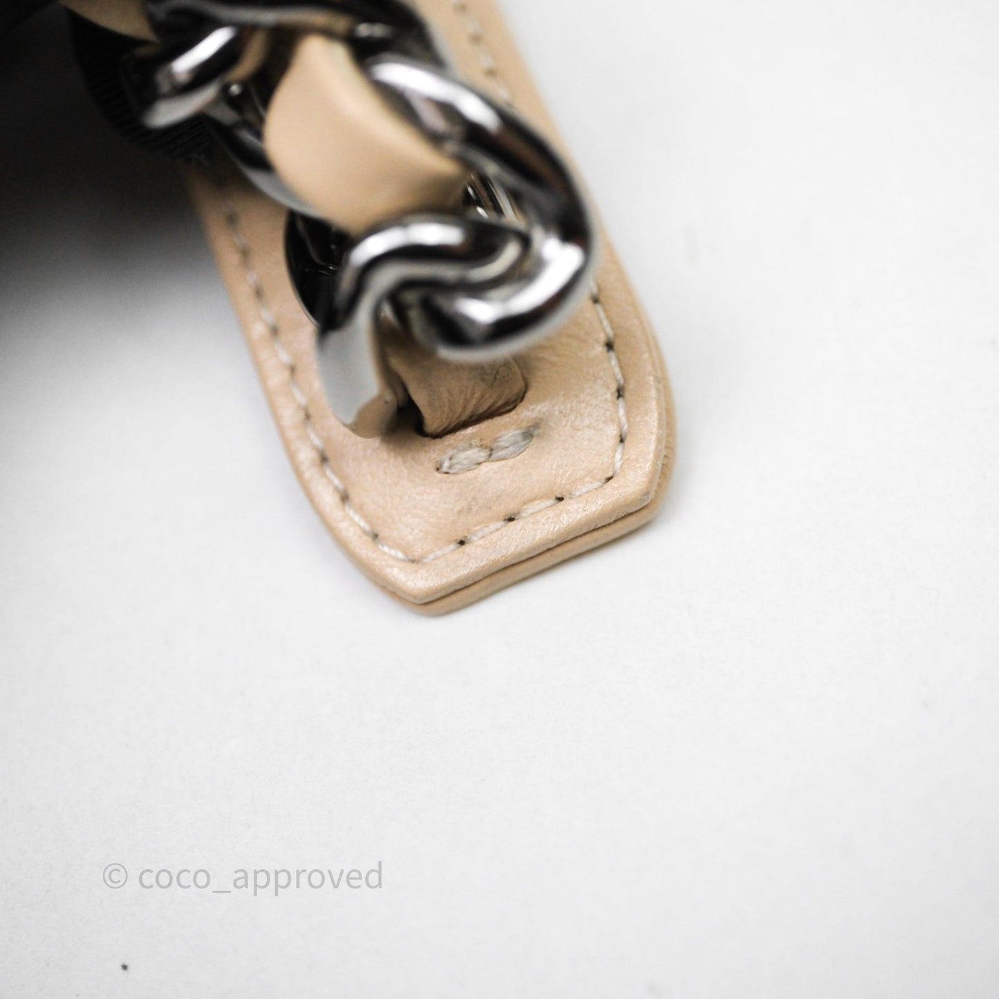 Chanel 19 Small Beige Lambskin Mixed Hardware