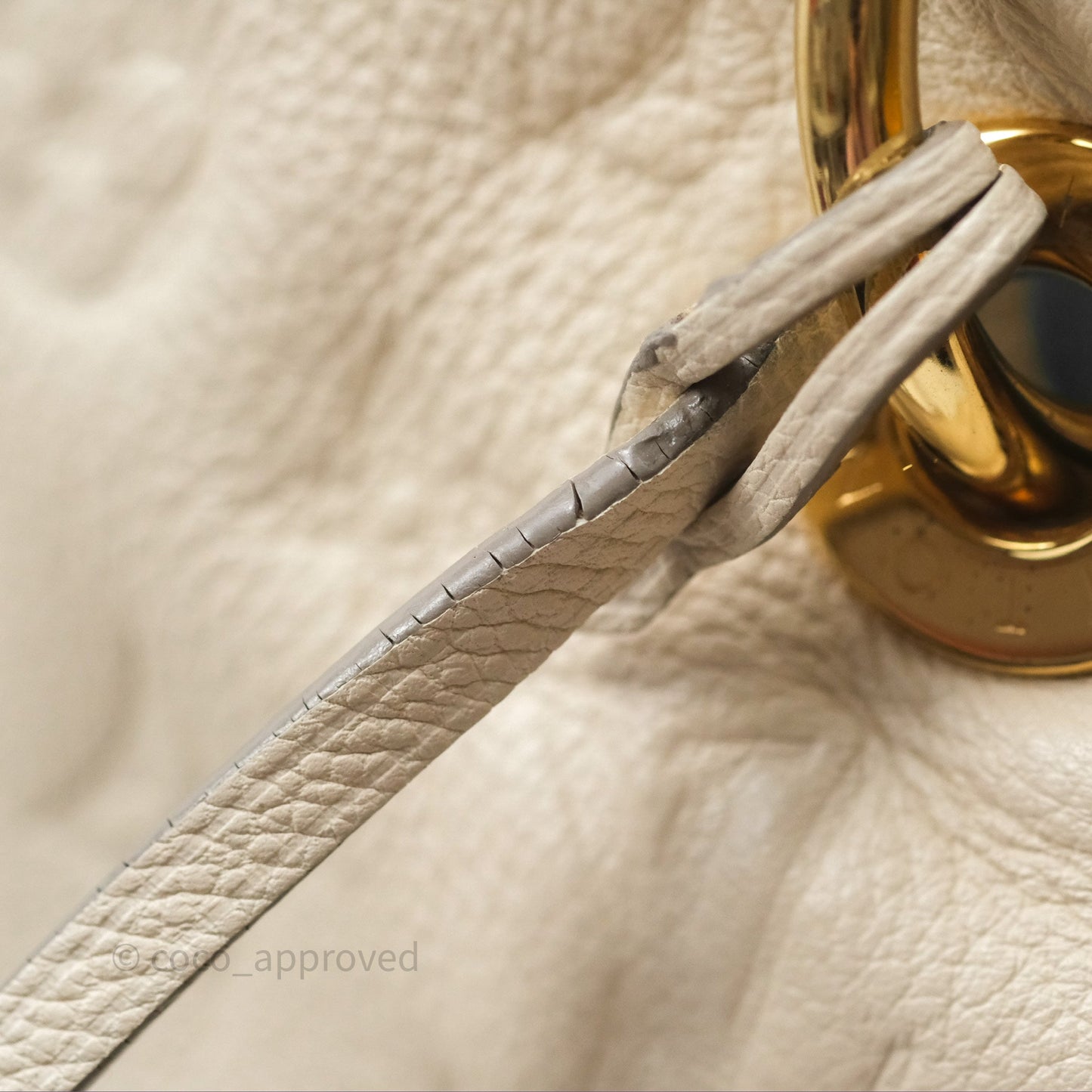 Louis Vuitton Artsy Monogram Empreinte MM Ivory