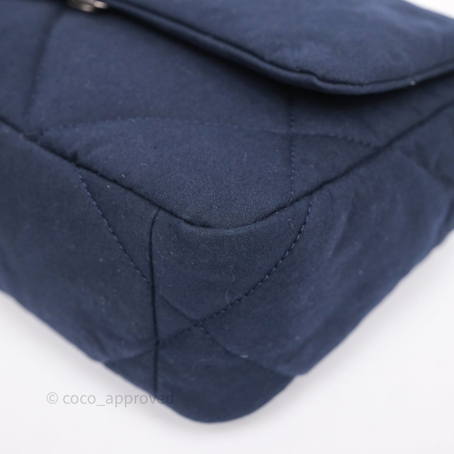 Chanel 19 Small Dark Navy Fabric Mixed Hardware
