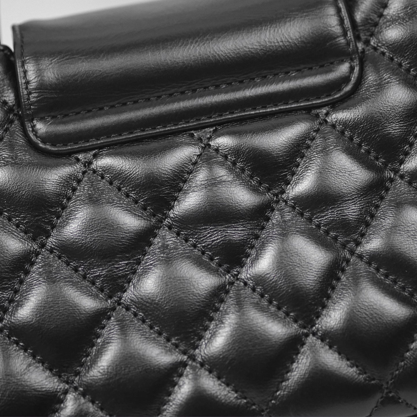Chanel Kelly Bag Quilted Black Shiny Calfskin Aged Gold Hardware
