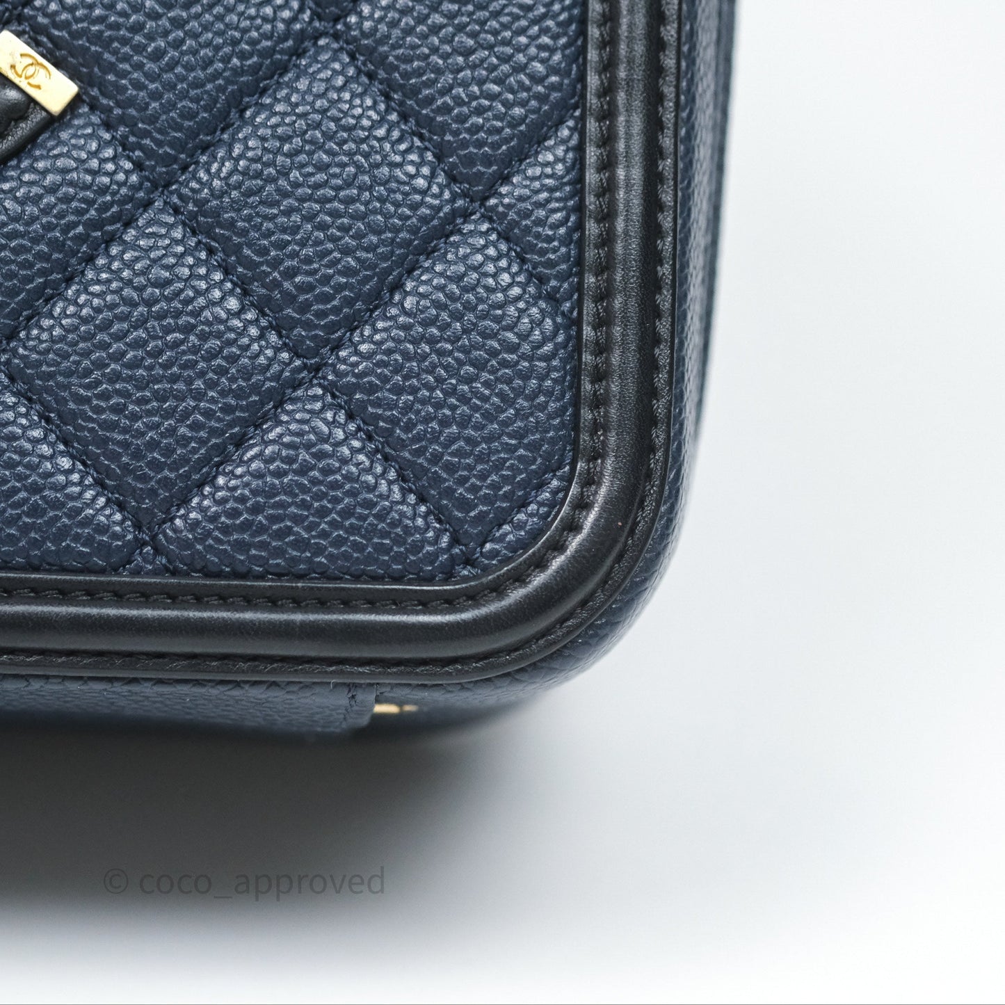 Chanel Quilted Medium CC Filigree Vanity Case Dark Navy Caviar Gold Hardware