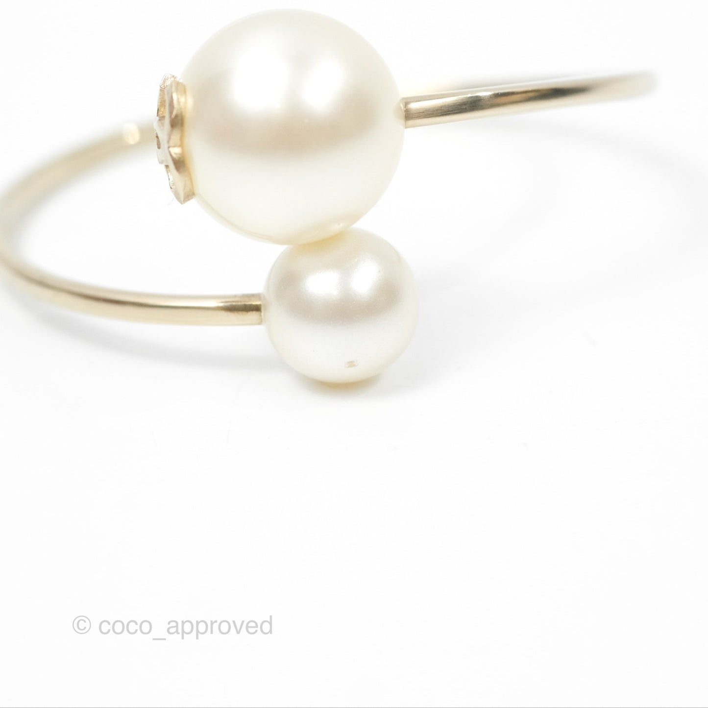 Chanel CC Pearl Bangle Gold Tone 14B